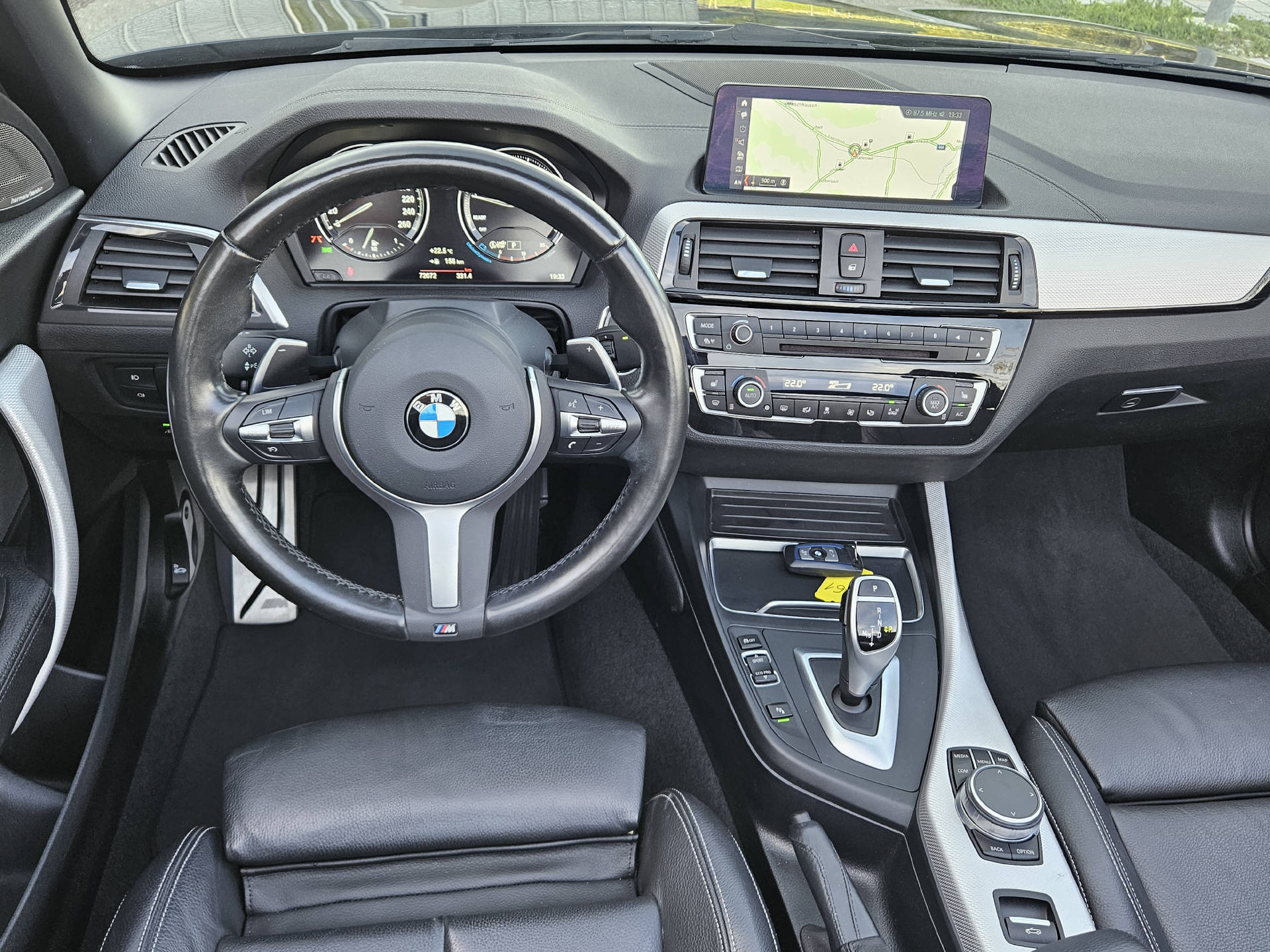 BMW 220i SAG Cabrio * Pack M Sport *-image-18