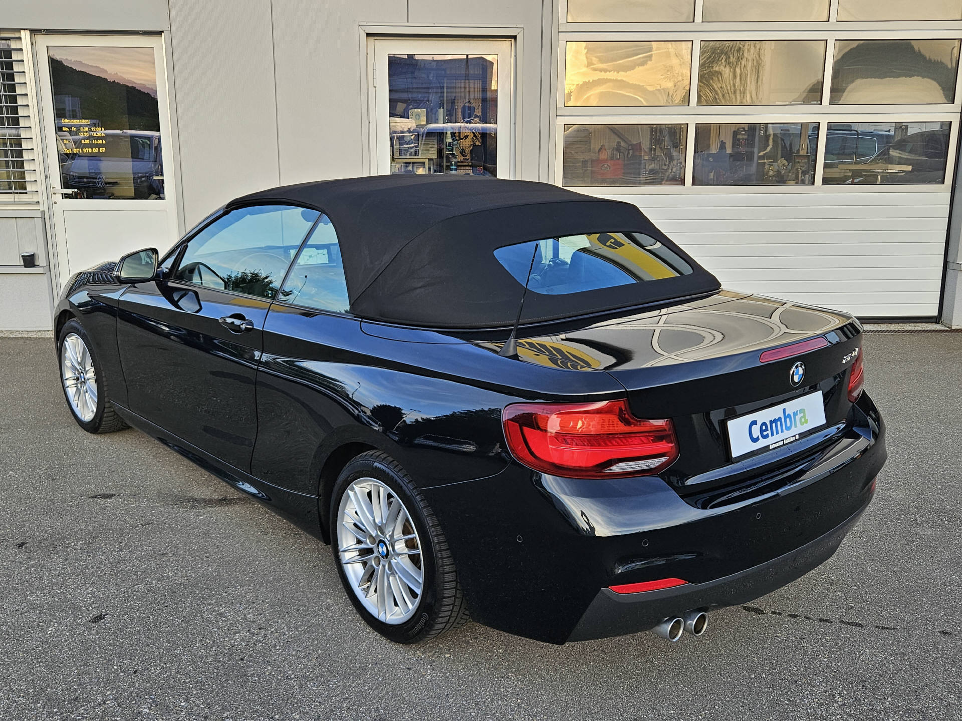 BMW 220i SAG Cabrio * Pack M Sport *-image-9