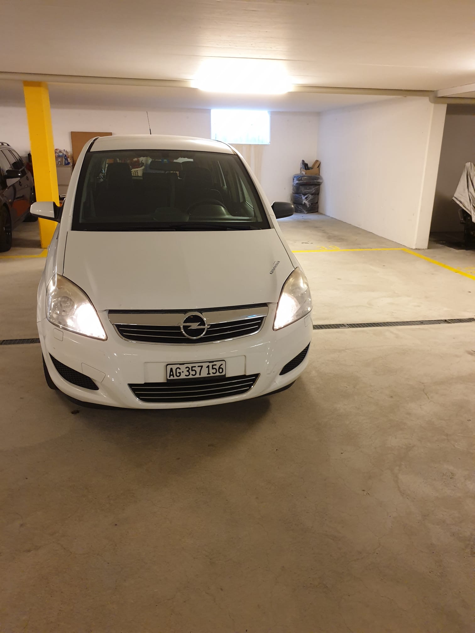 OPEL Zafira 2.2i 16V Sport Automatic