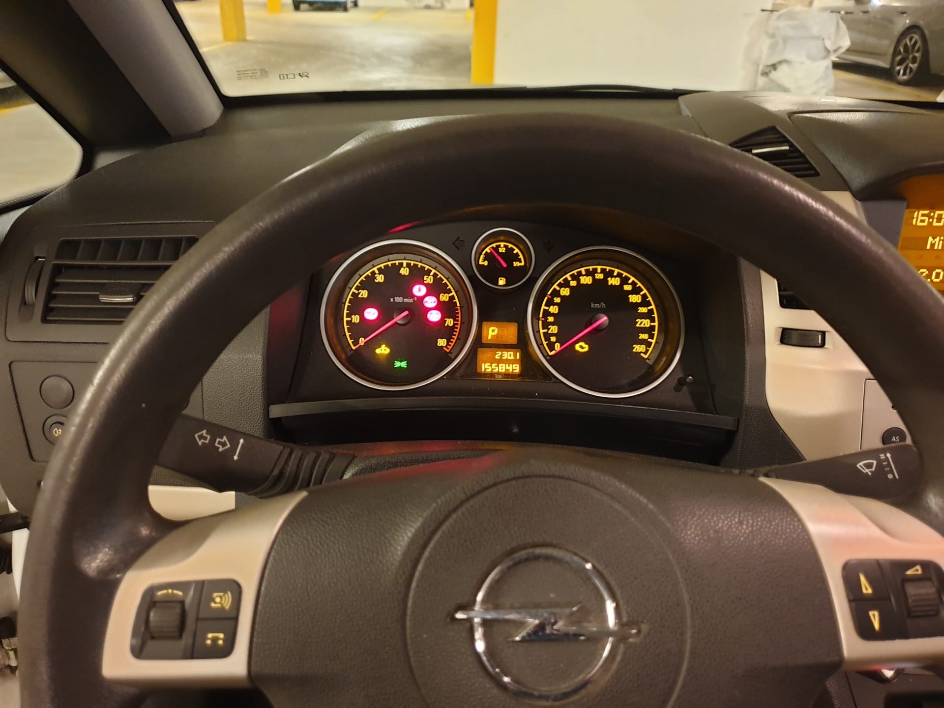 OPEL Zafira 2.2i 16V Sport Automatic-image-1