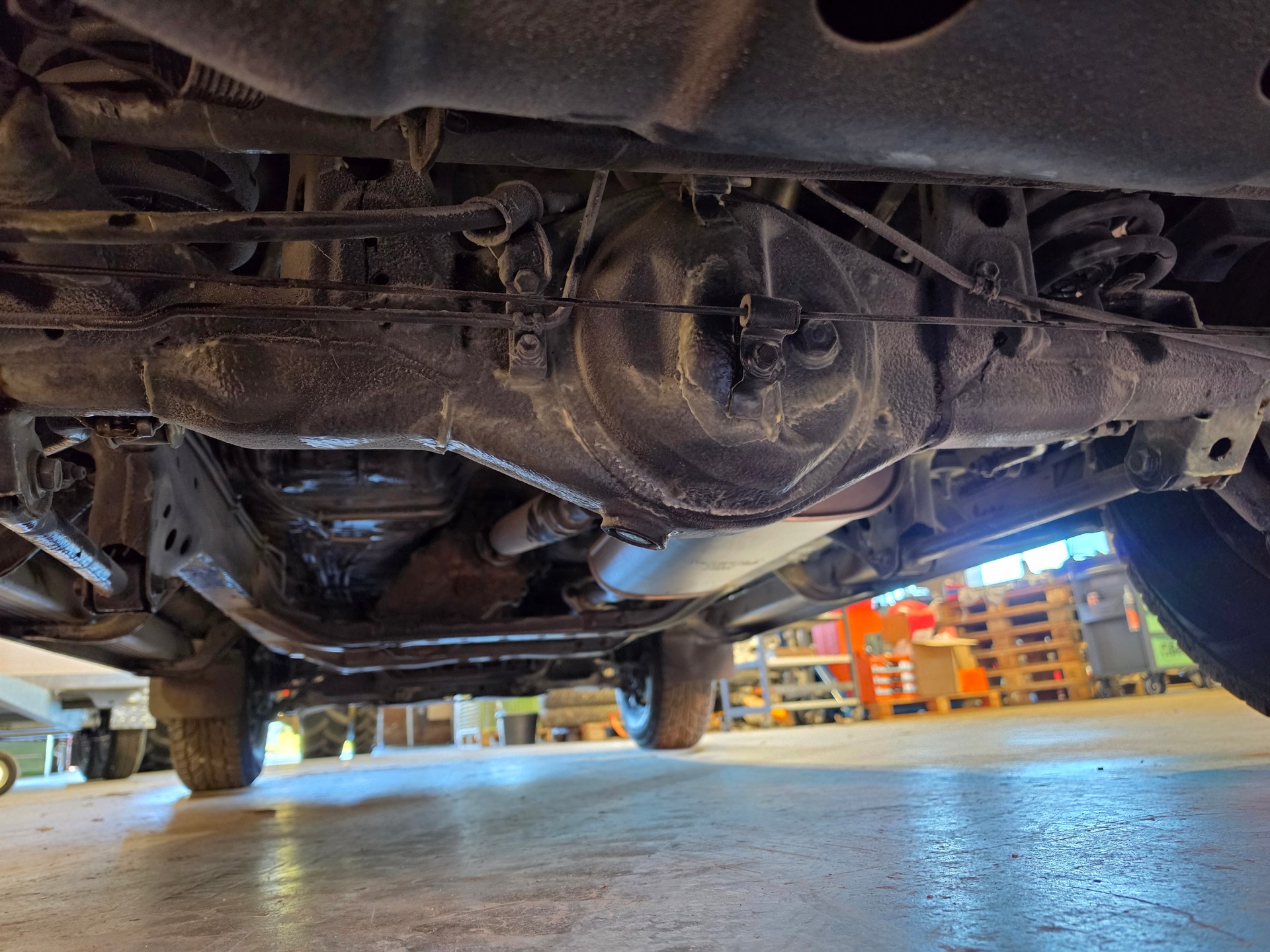TOYOTA Land Cruiser 300 3.0 TD VX-image-12