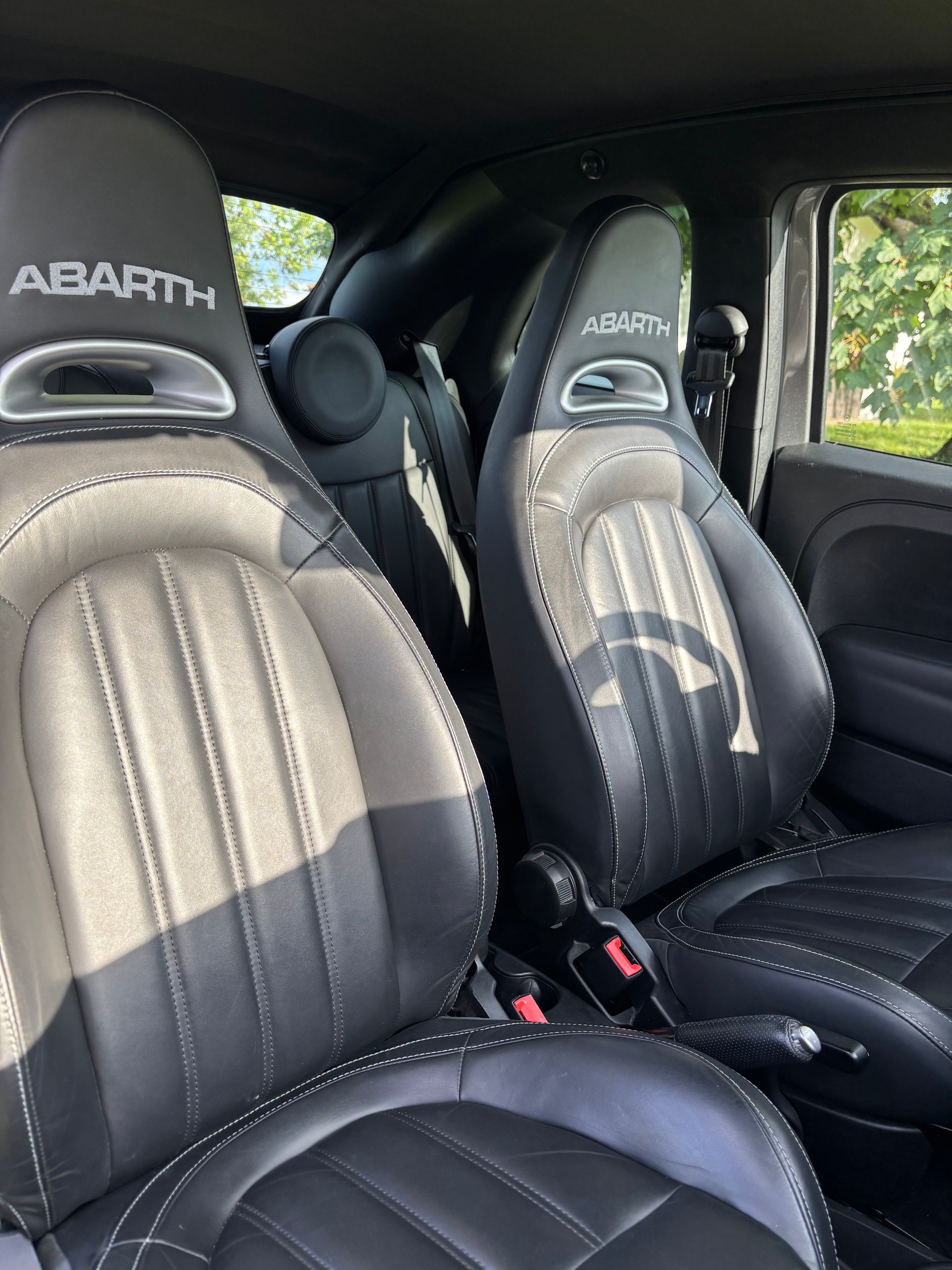 FIAT 500 Abarth-image-4