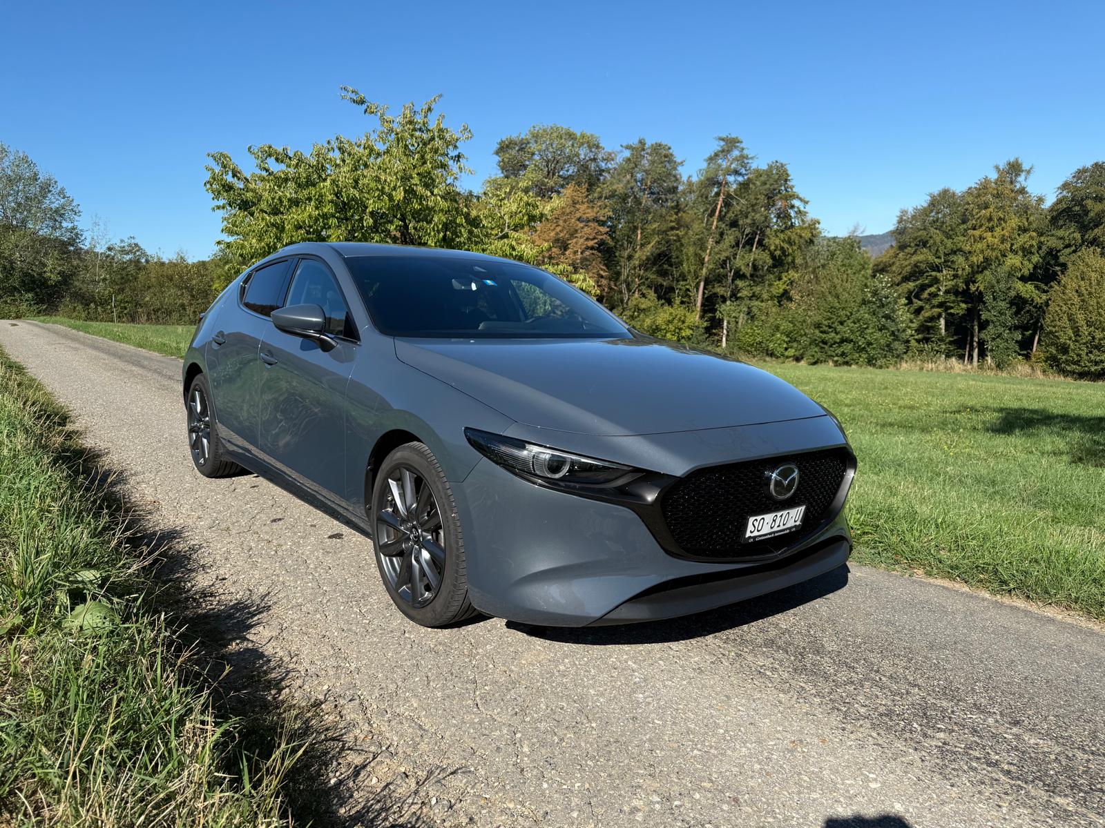 MAZDA 3 Hatchback SKYACTIV-X M Hybrid 180 Ambition-image-2