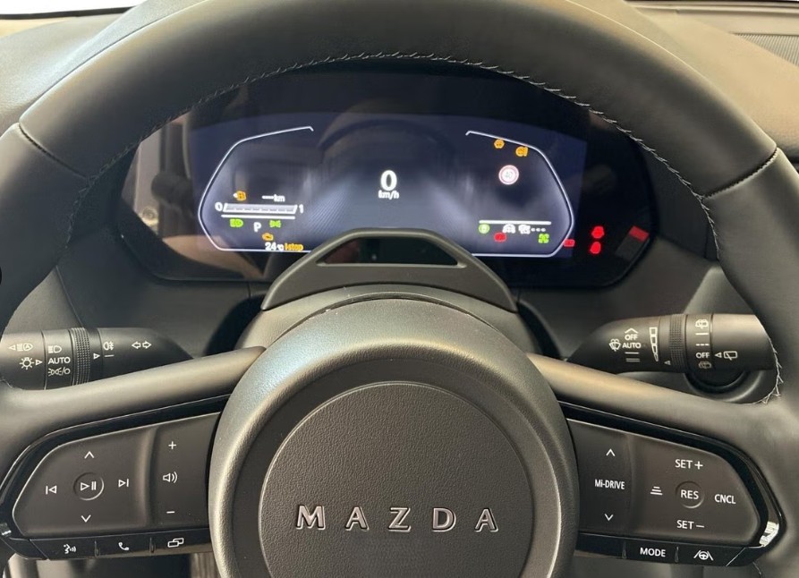 MAZDA CX-5 e-Skyactiv-G 165 Center-line AWD Automat-image-11