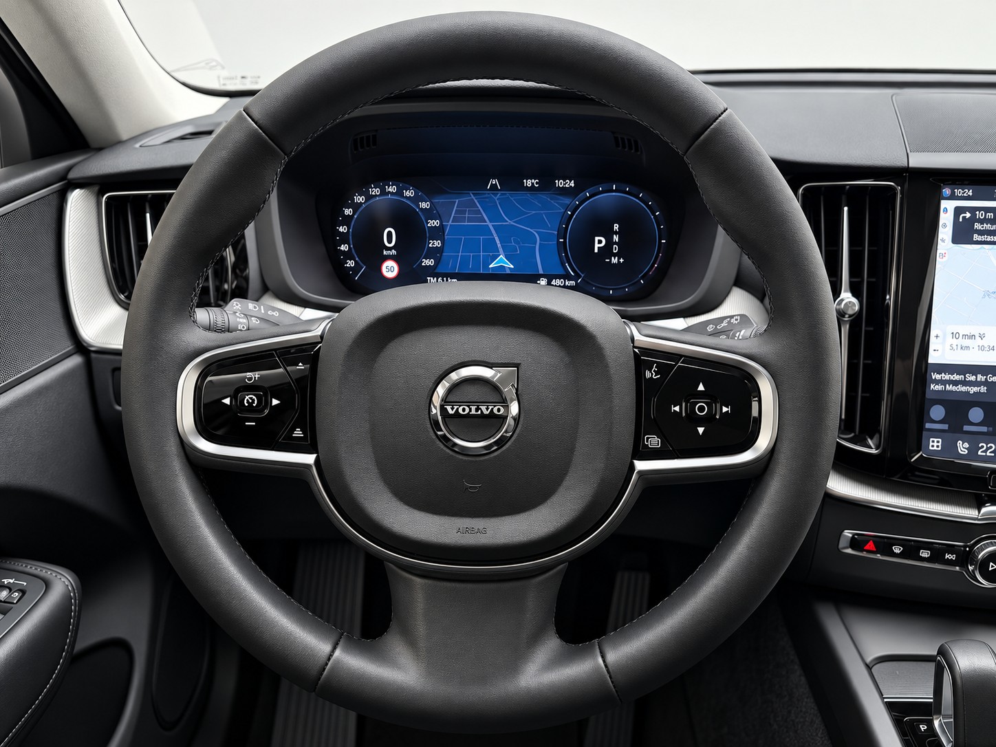 VOLVO XC60 B4 Diesel Mild Hybrid AWD Plus Dark Geartronic-image-24