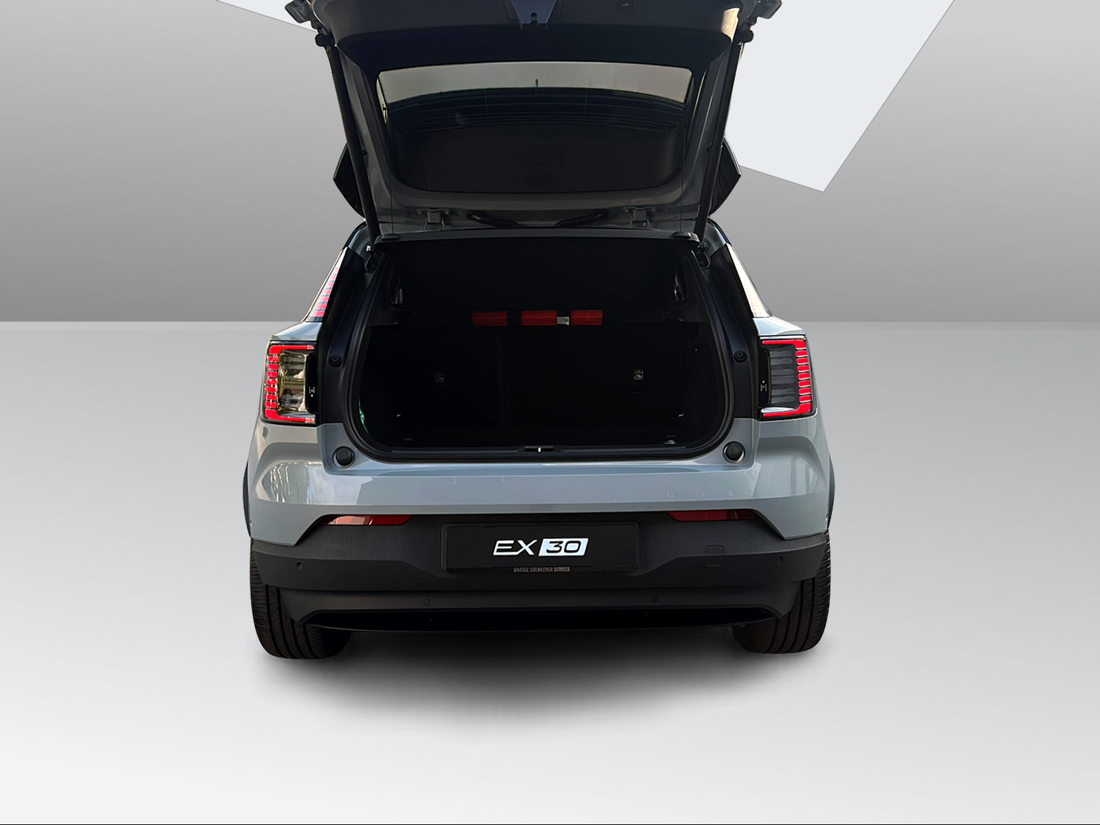 VOLVO EX30 P8 Ultra AWD-image-9
