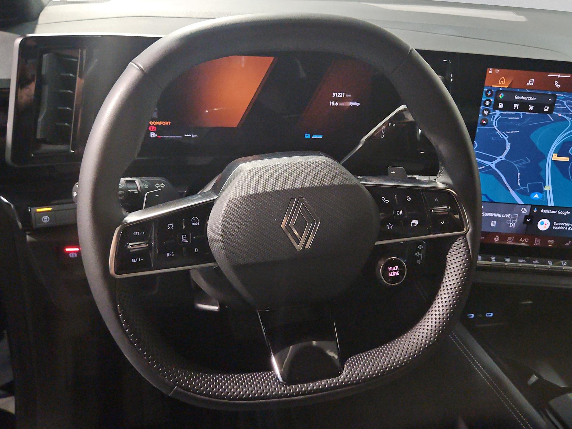 RENAULT Espace 1.2 E-Tech 200 Techno-image-9