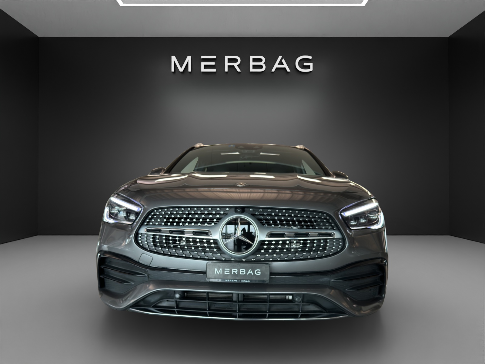 MERCEDES-BENZ GLA 250 AMG Line 4Matic-image-1