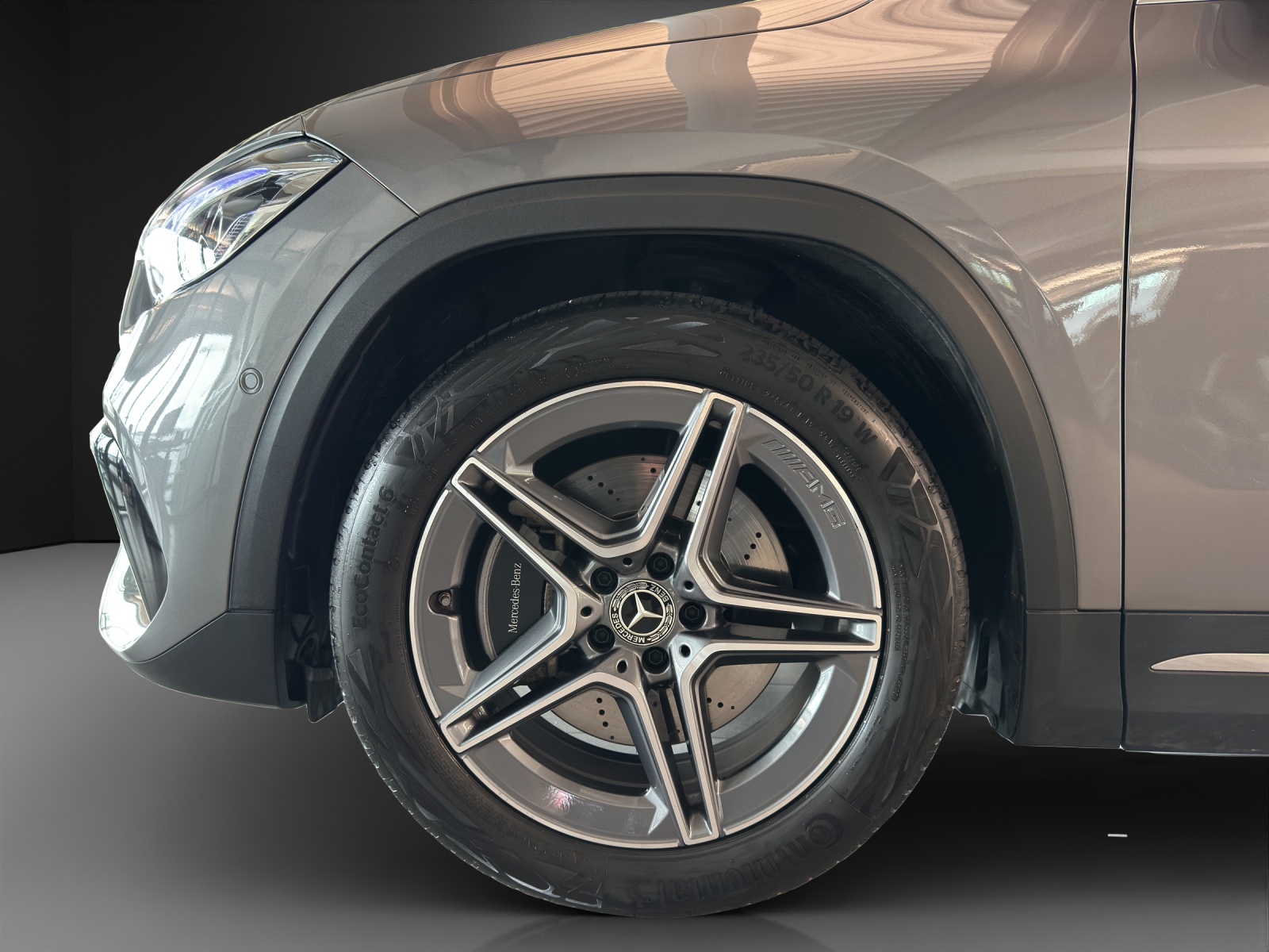 MERCEDES-BENZ GLA 250 AMG Line 4Matic-image-7