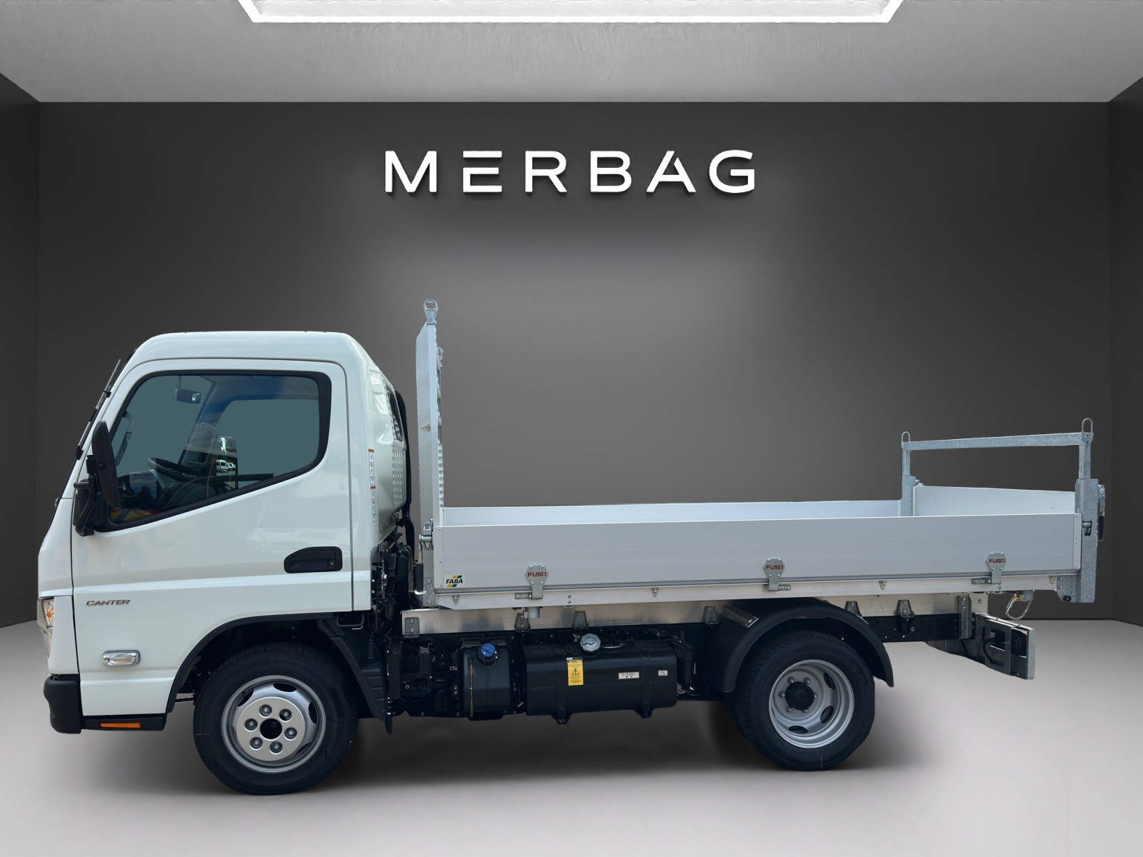 MITSUBISHI FUSO Canter 3S15-image-3