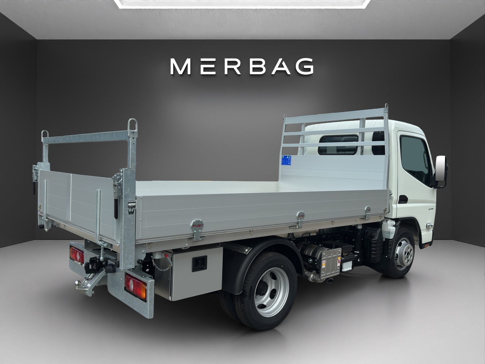 MITSUBISHI FUSO Canter 3S15-image-1