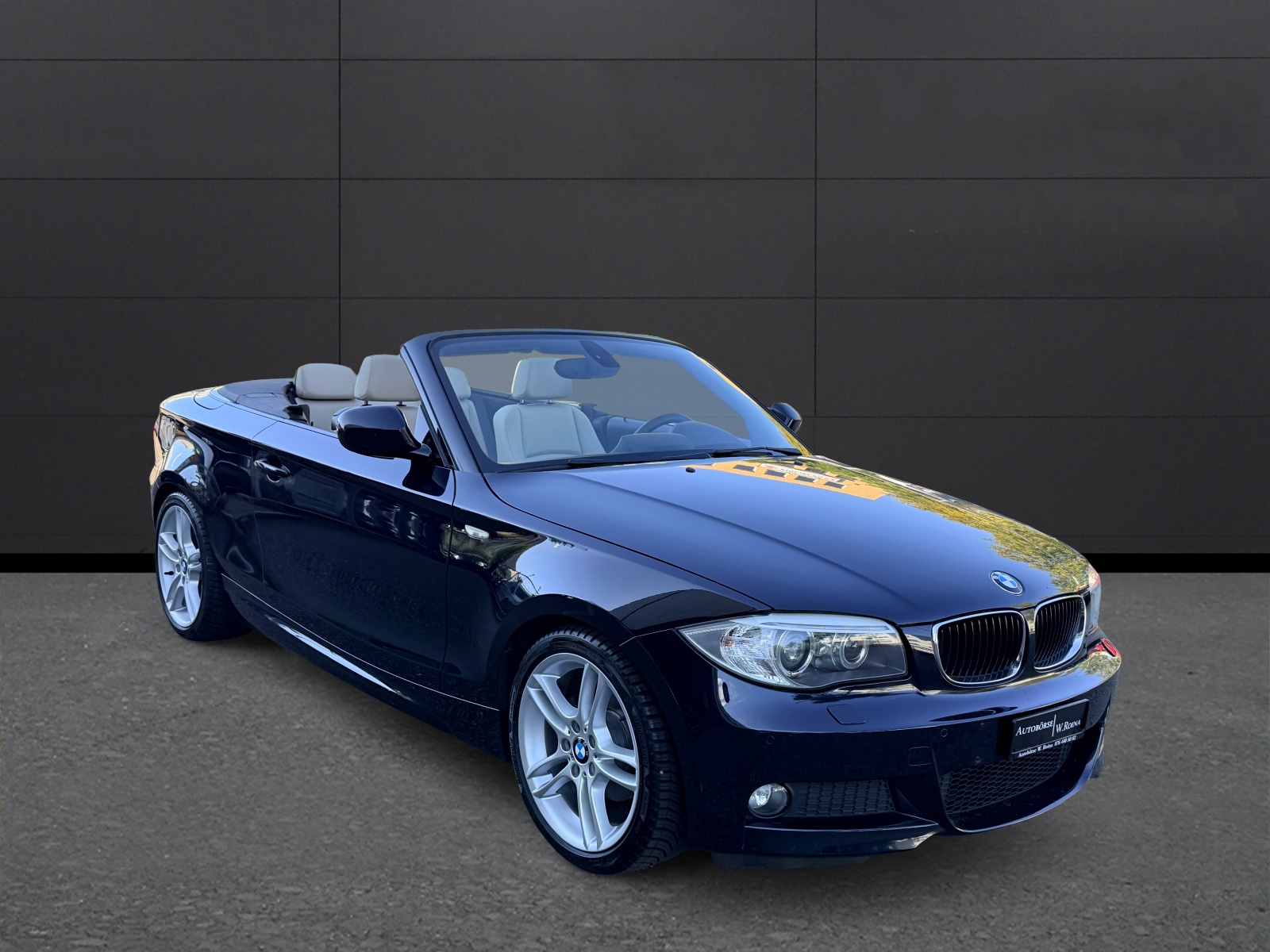 BMW 118i Cabrio Steptronic-image-0