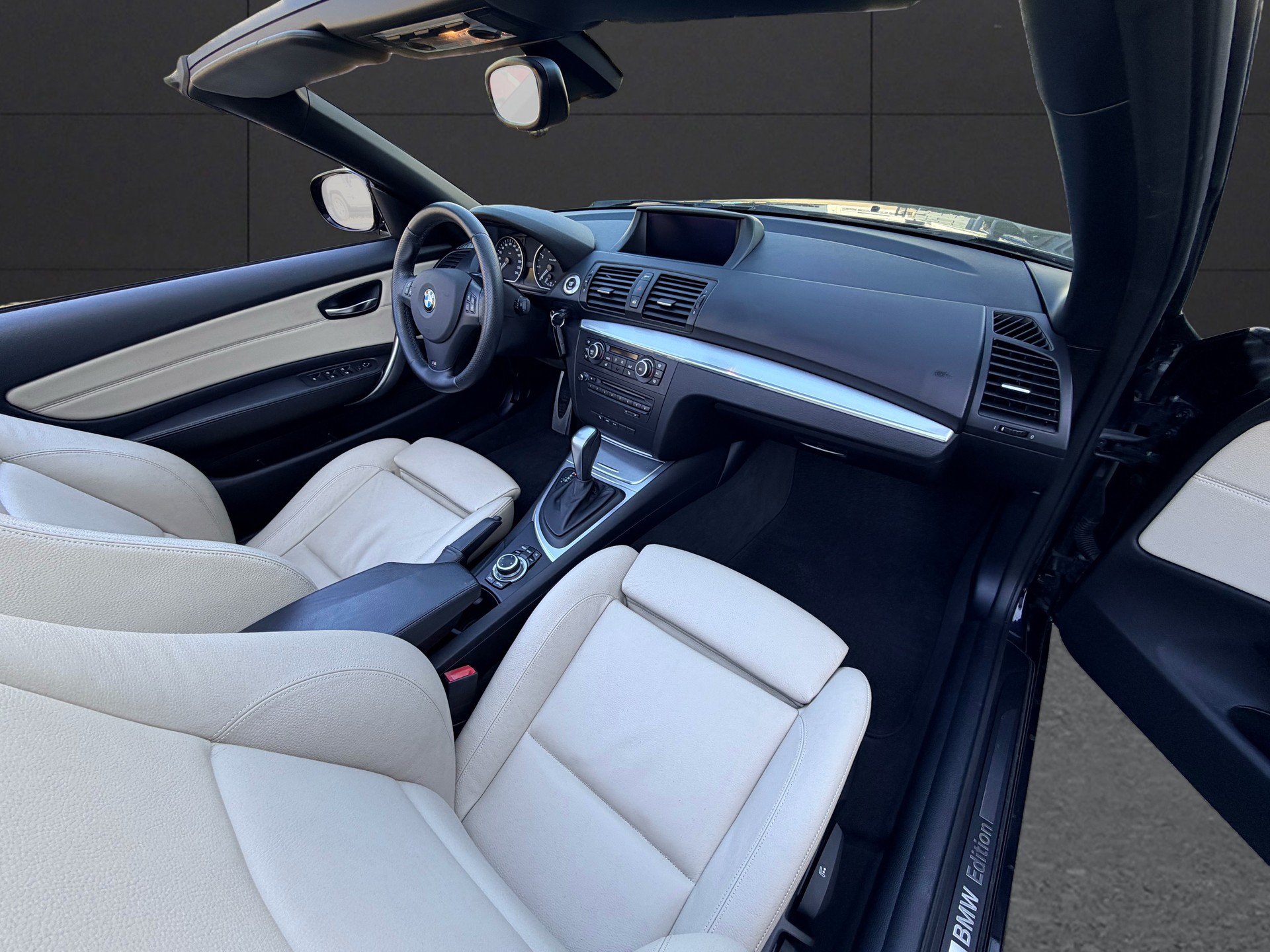 BMW 118i Cabrio Steptronic-image-9