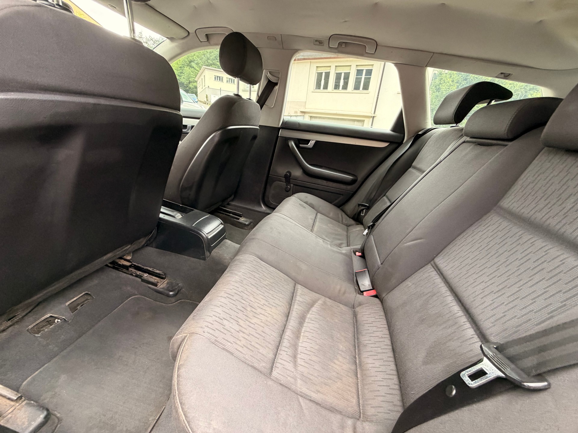 KIA Sorento 2.5 CRDI Carat-image-10