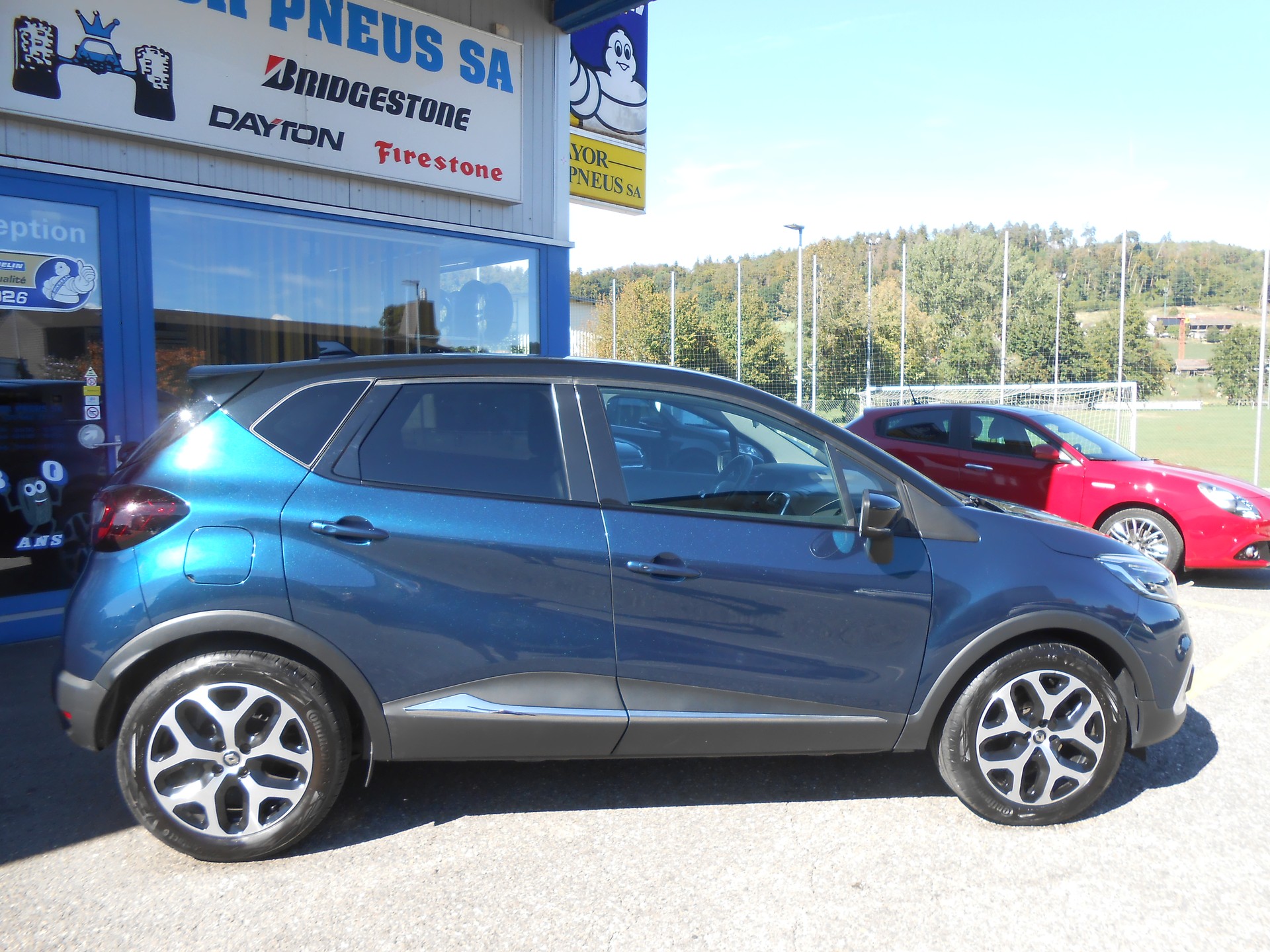 RENAULT Captur 1.3 T 16V Intens EDC-image-4