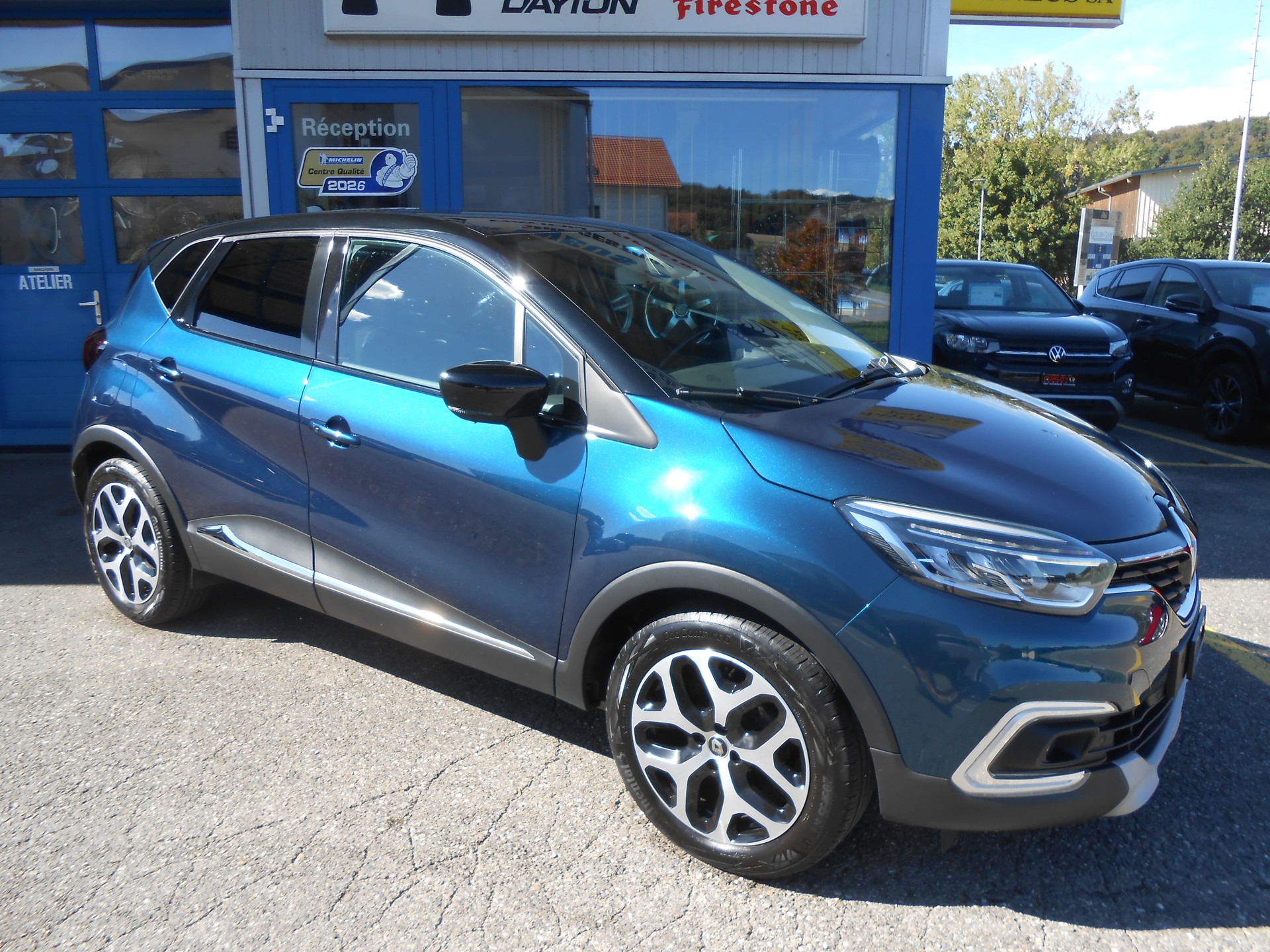 RENAULT Captur 1.3 T 16V Intens EDC-image-0