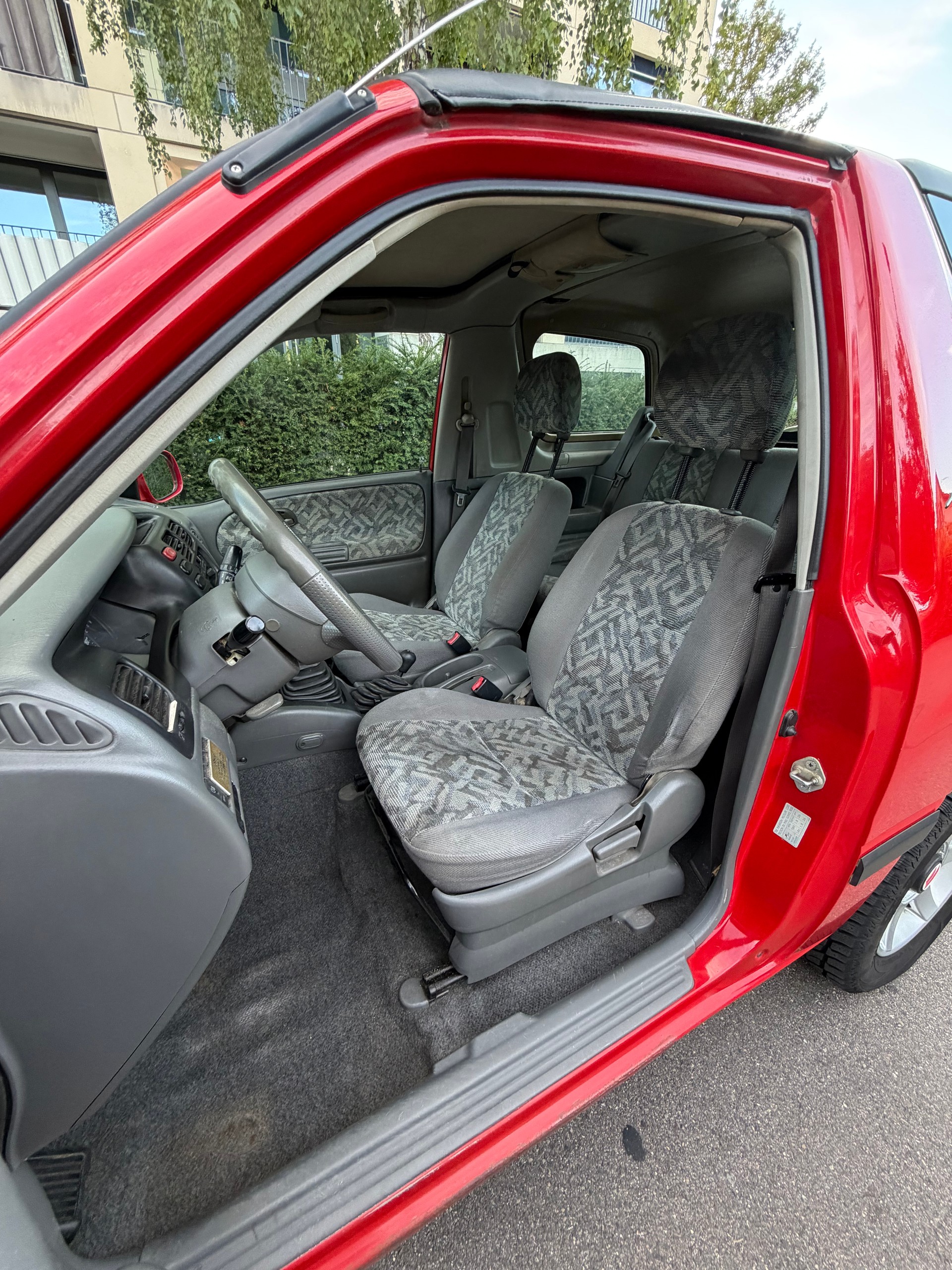 SUZUKI Grand Vitara 2.0i 16V Cabrio-image-10