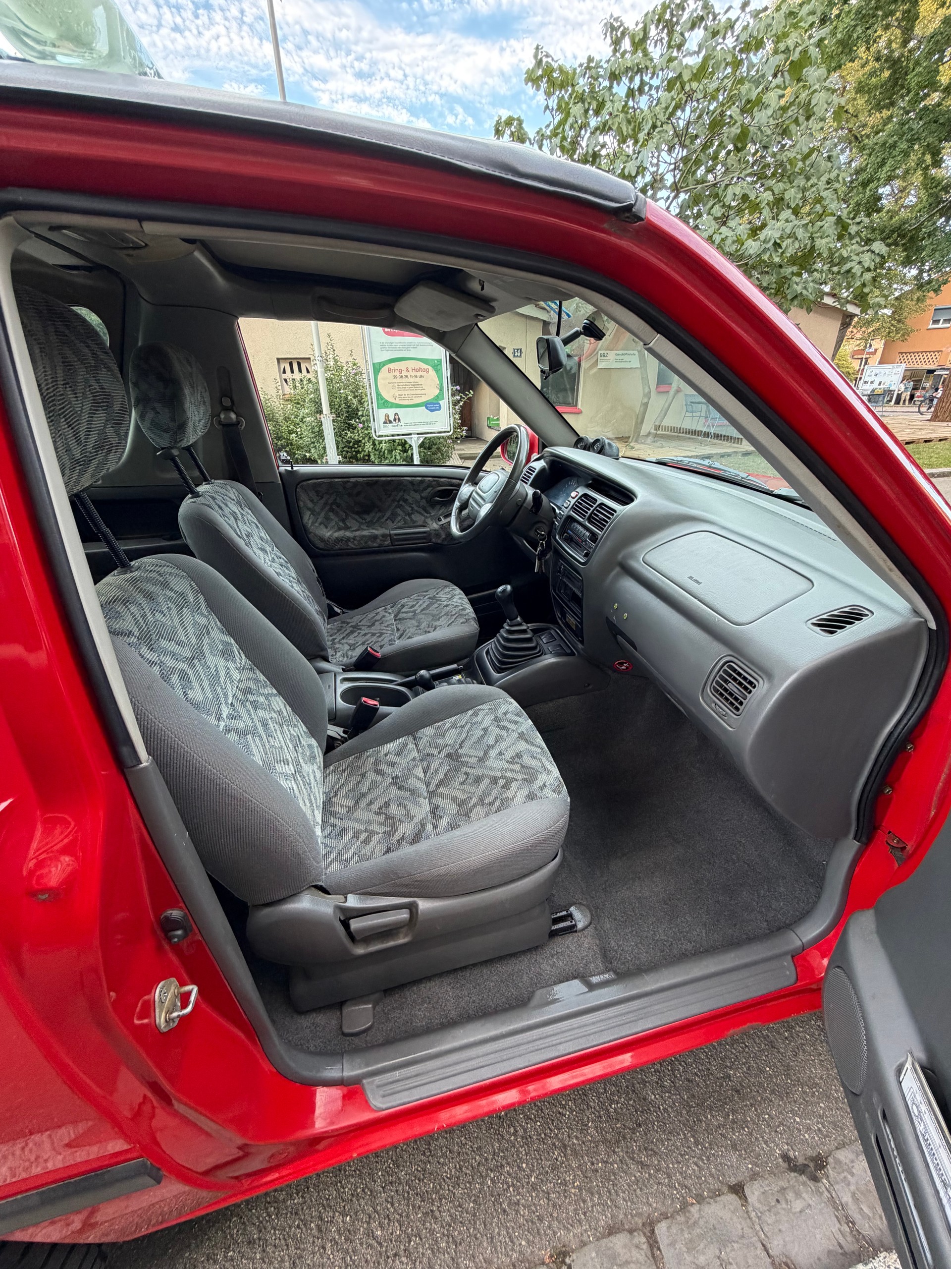 SUZUKI Grand Vitara 2.0i 16V Cabrio-image-11