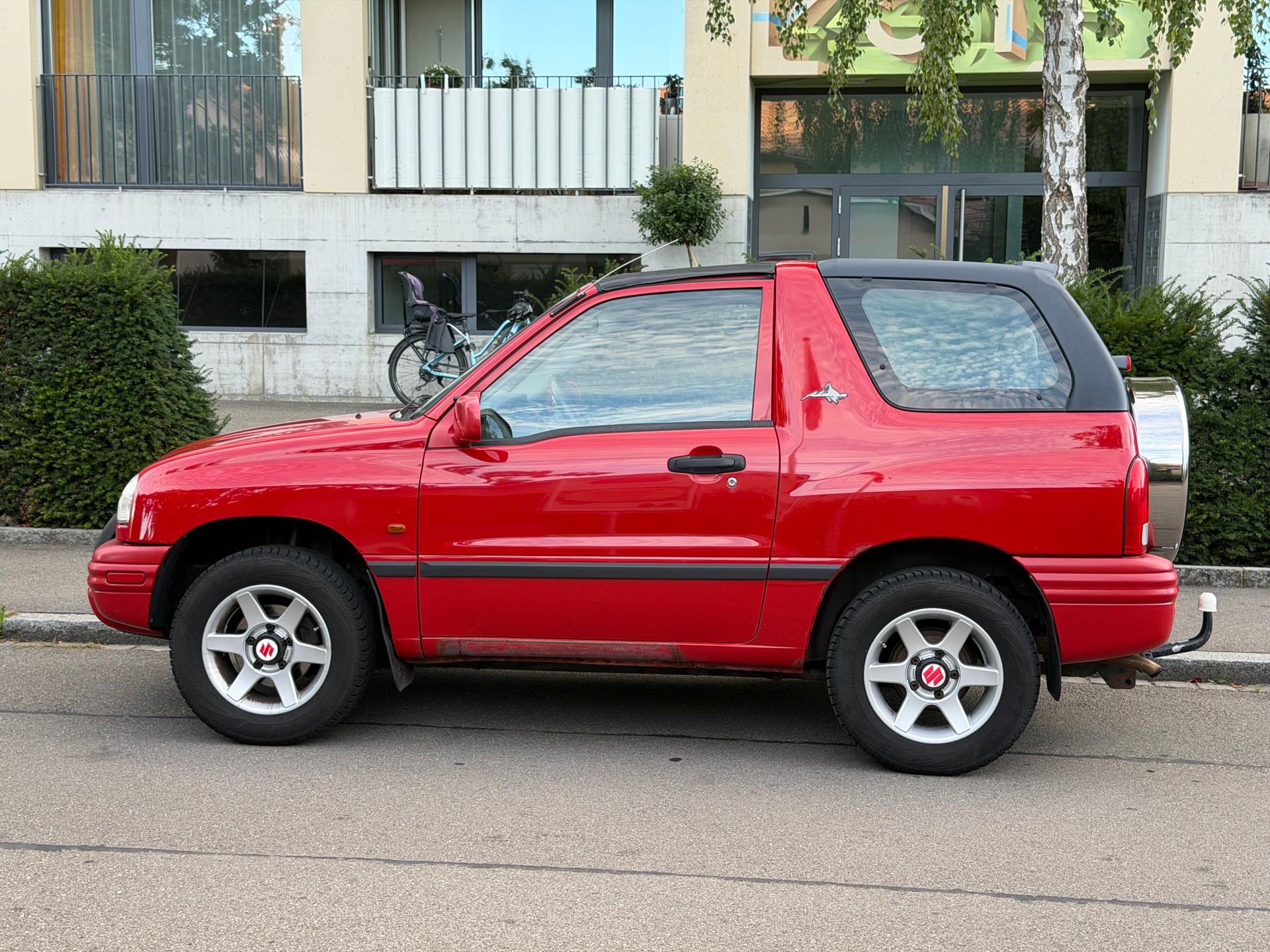 SUZUKI Grand Vitara 2.0i 16V Cabrio-image-1