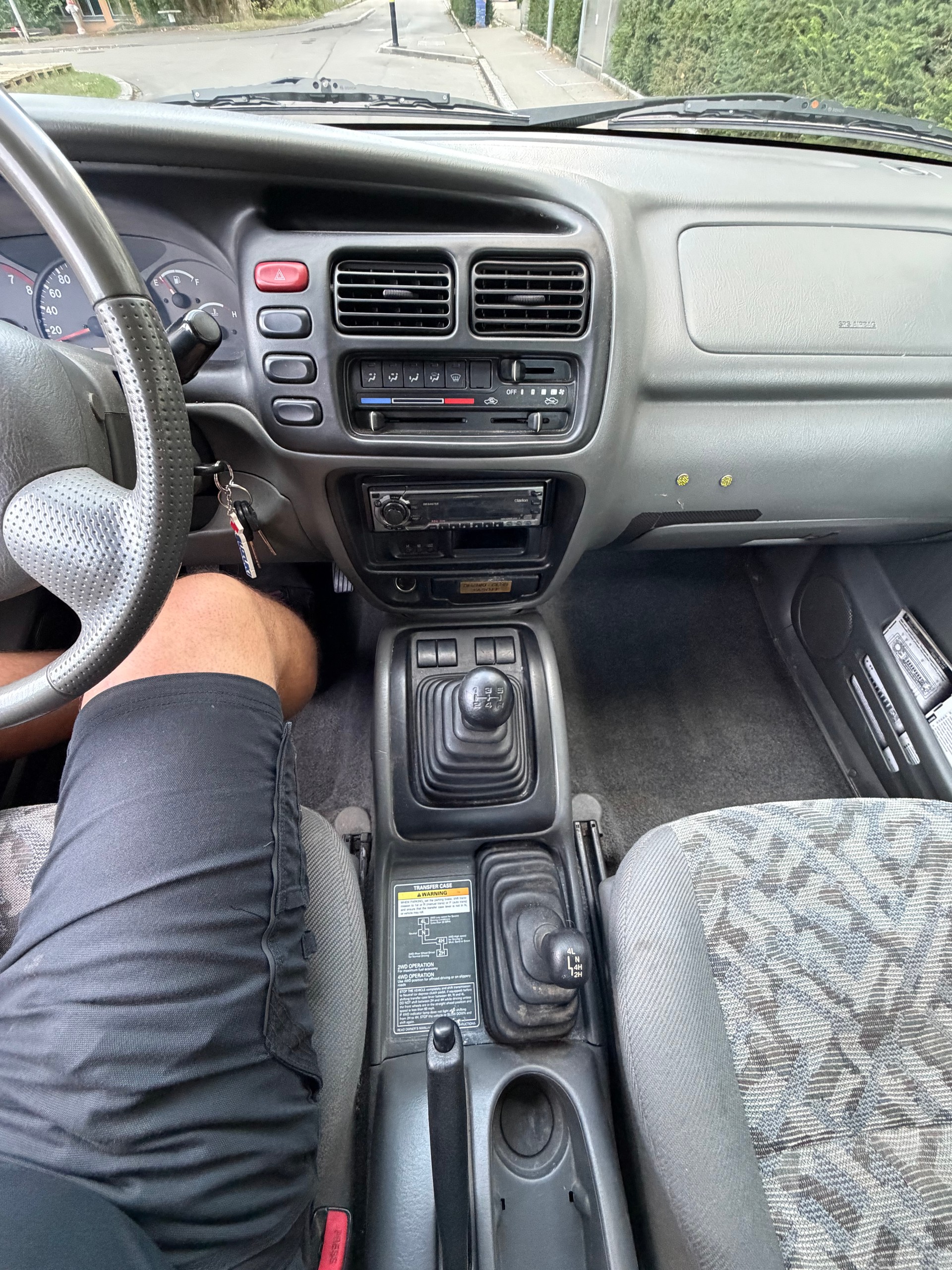 SUZUKI Grand Vitara 2.0i 16V Cabrio-image-15