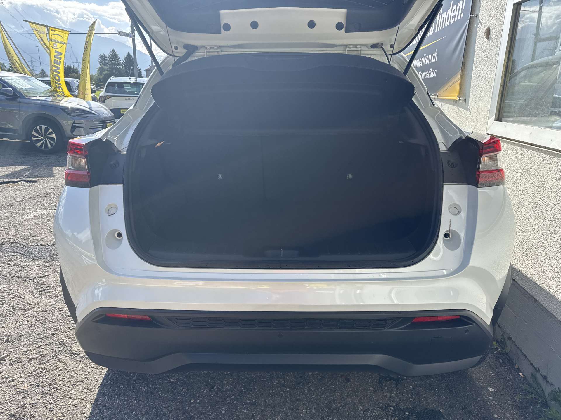 NISSAN Juke 1.0 DIG-T N-Connecta DCT-Automat-image-8