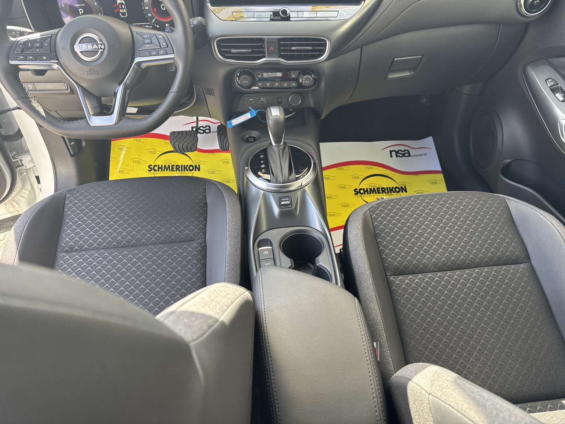 NISSAN Juke 1.0 DIG-T N-Connecta DCT-Automat-image-13