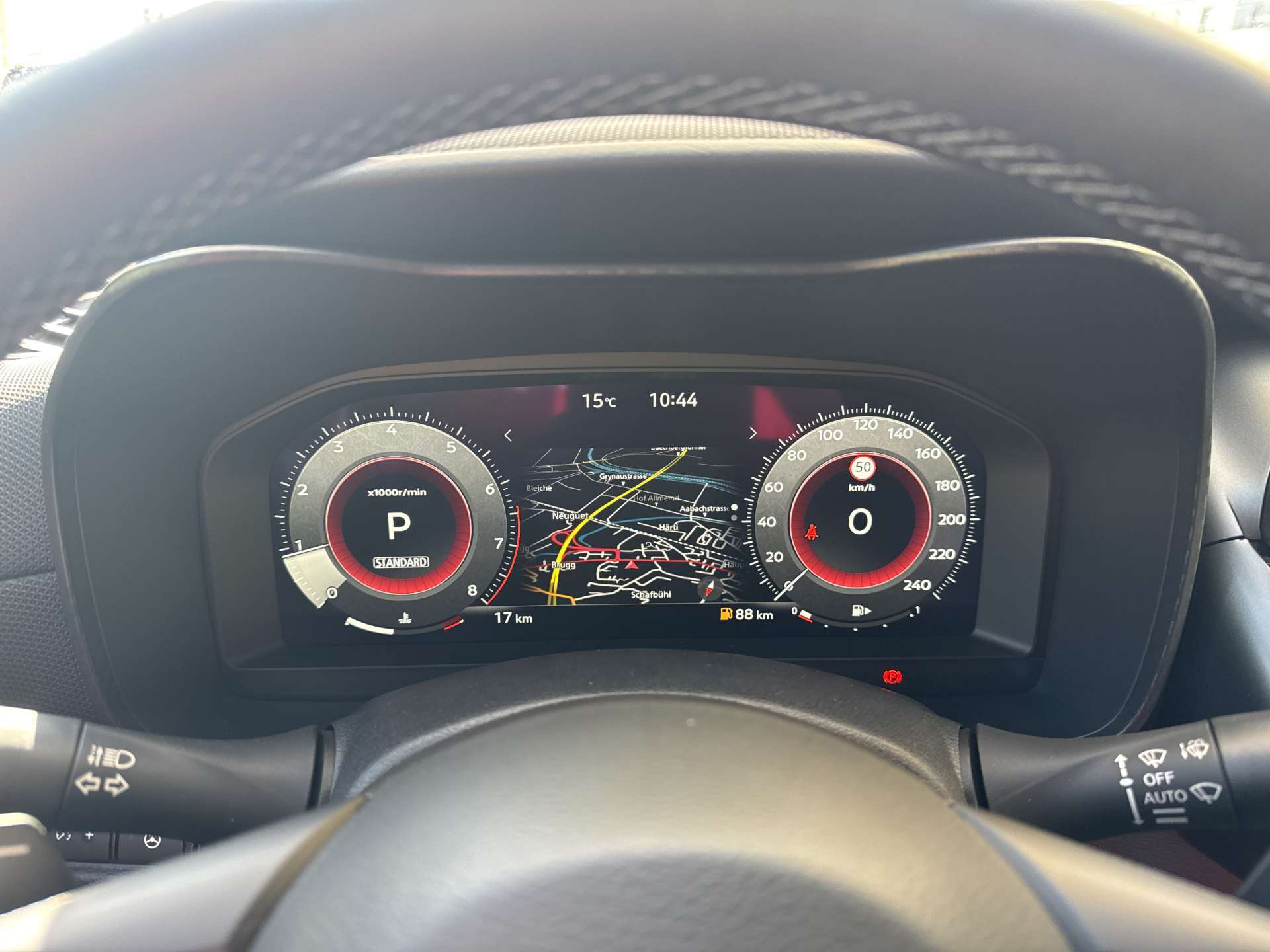 NISSAN Juke 1.0 DIG-T N-Connecta DCT-Automat-image-11