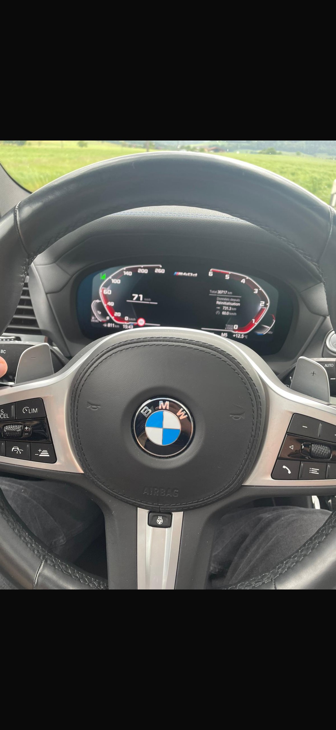 BMW M40i-image-4