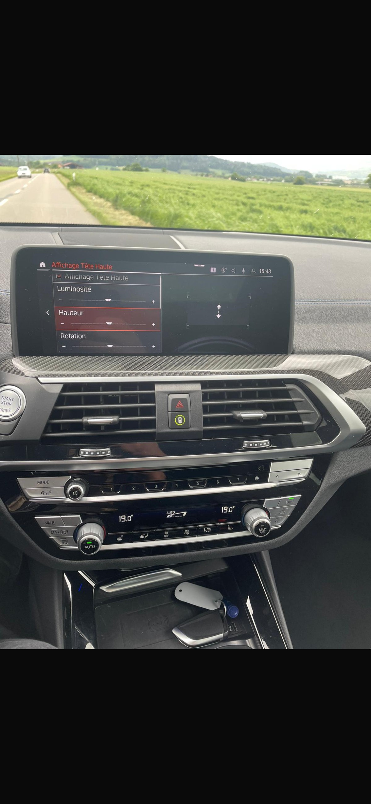 BMW M40i-image-5
