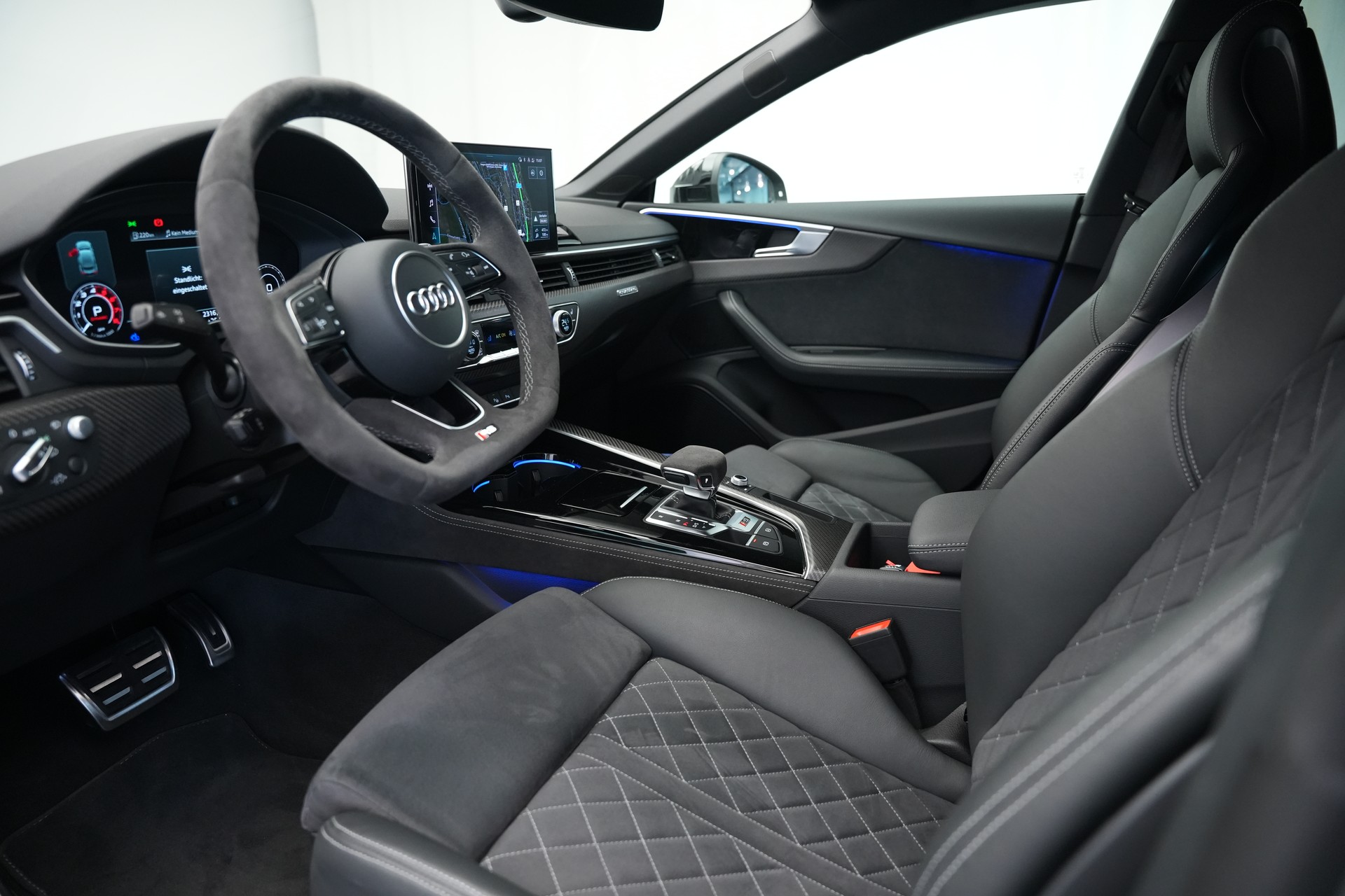 AUDI RS5 Sportback 2.9 TFSI quattro tiptronic *Carbon*-image-10