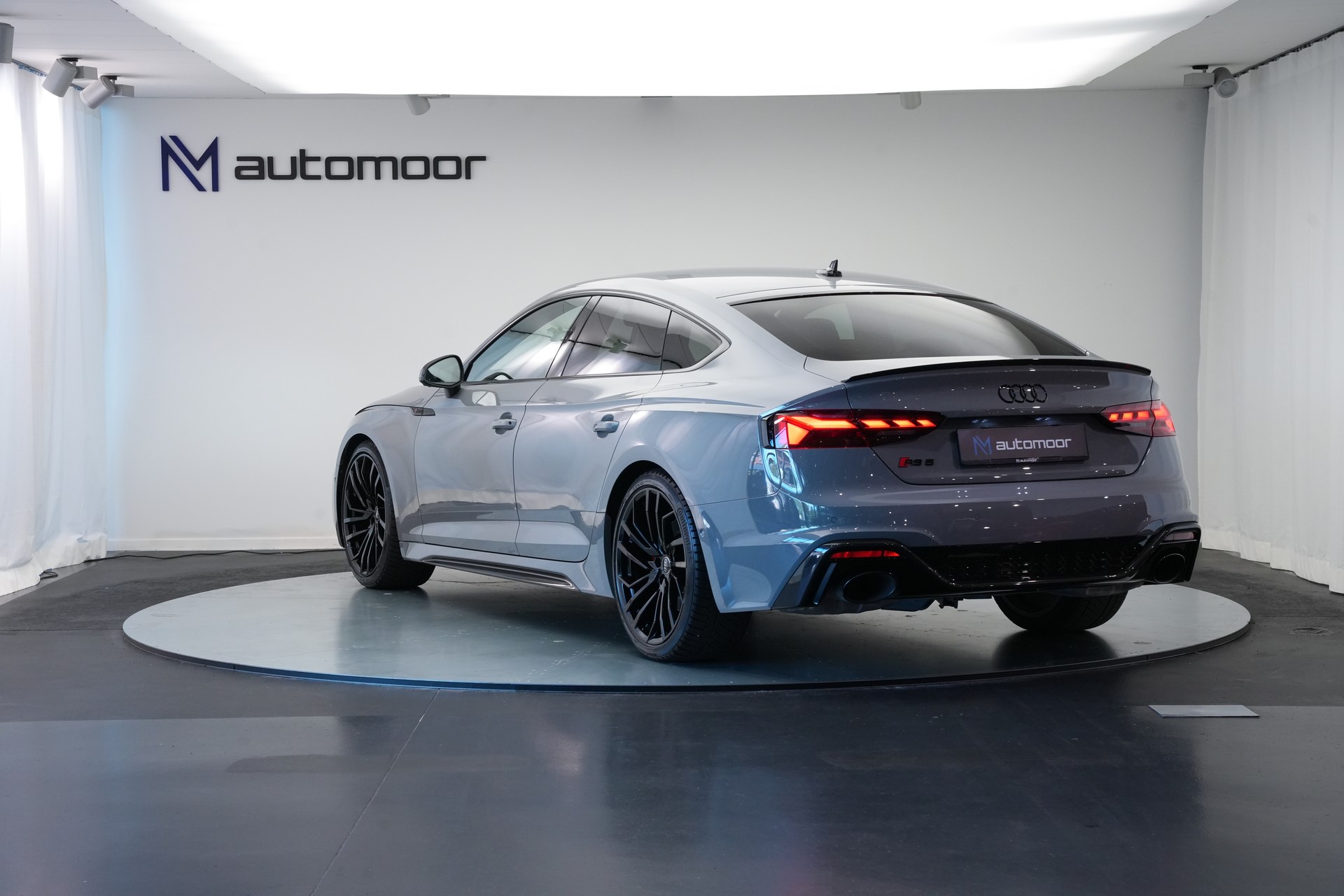 AUDI RS5 Sportback 2.9 TFSI quattro tiptronic *Carbon*-image-6