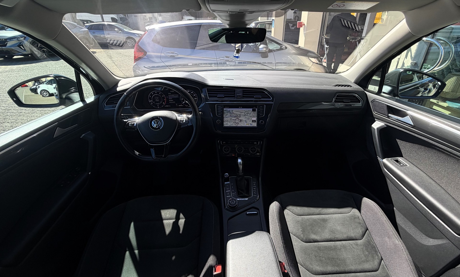 VW Tiguan 2.0TSI Highline 4Motion DSG-image-11
