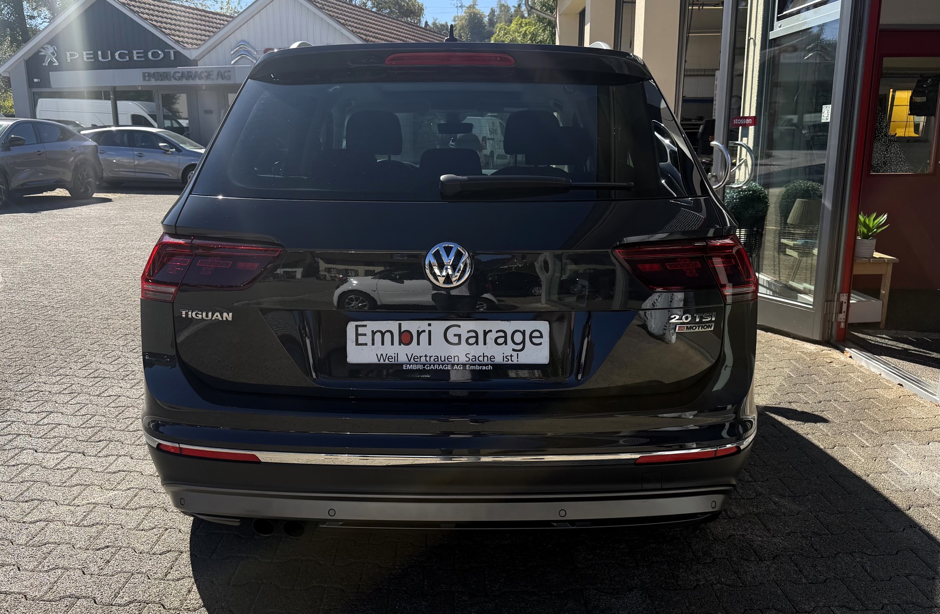 VW Tiguan 2.0TSI Highline 4Motion DSG-image-5