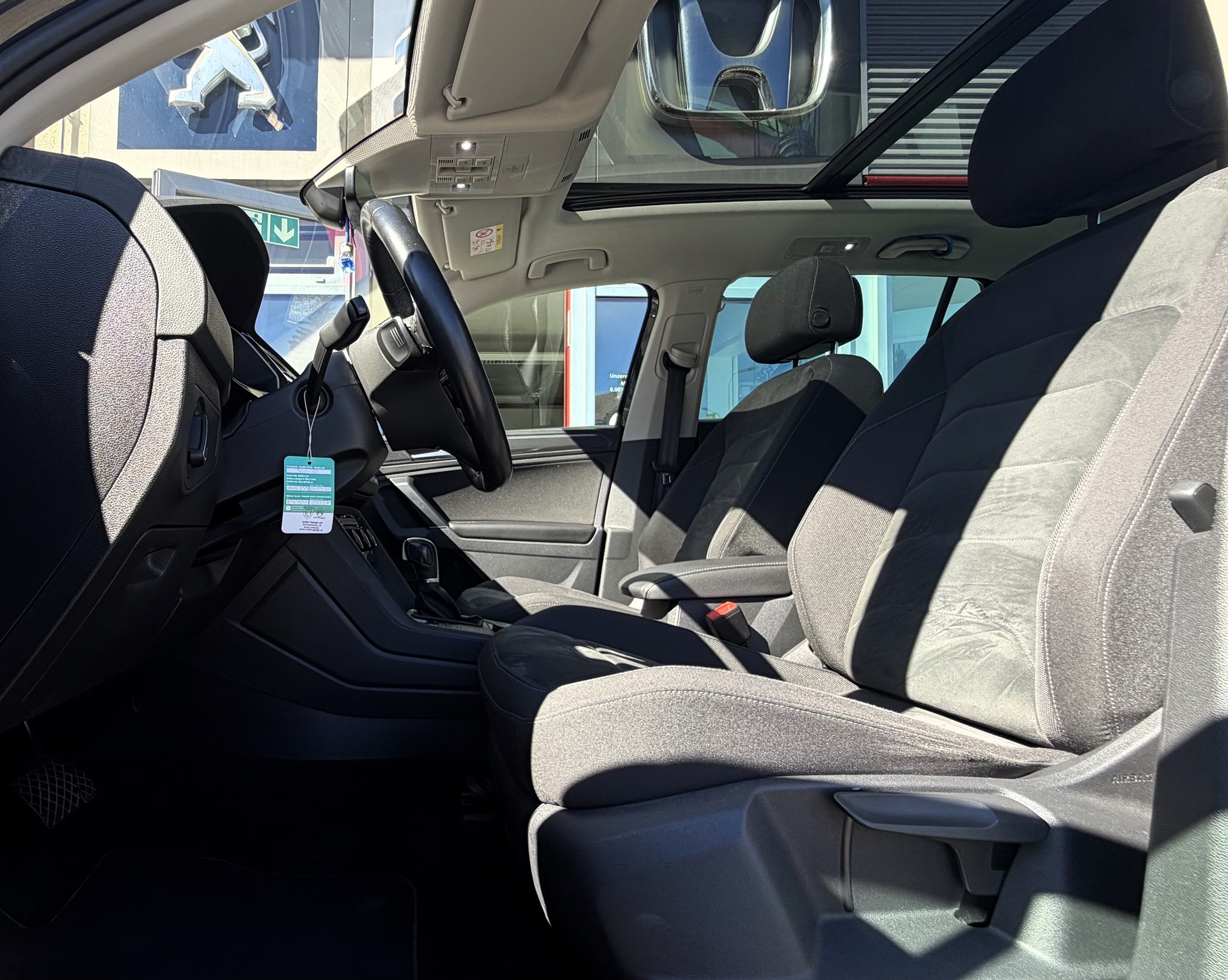 VW Tiguan 2.0TSI Highline 4Motion DSG-image-15