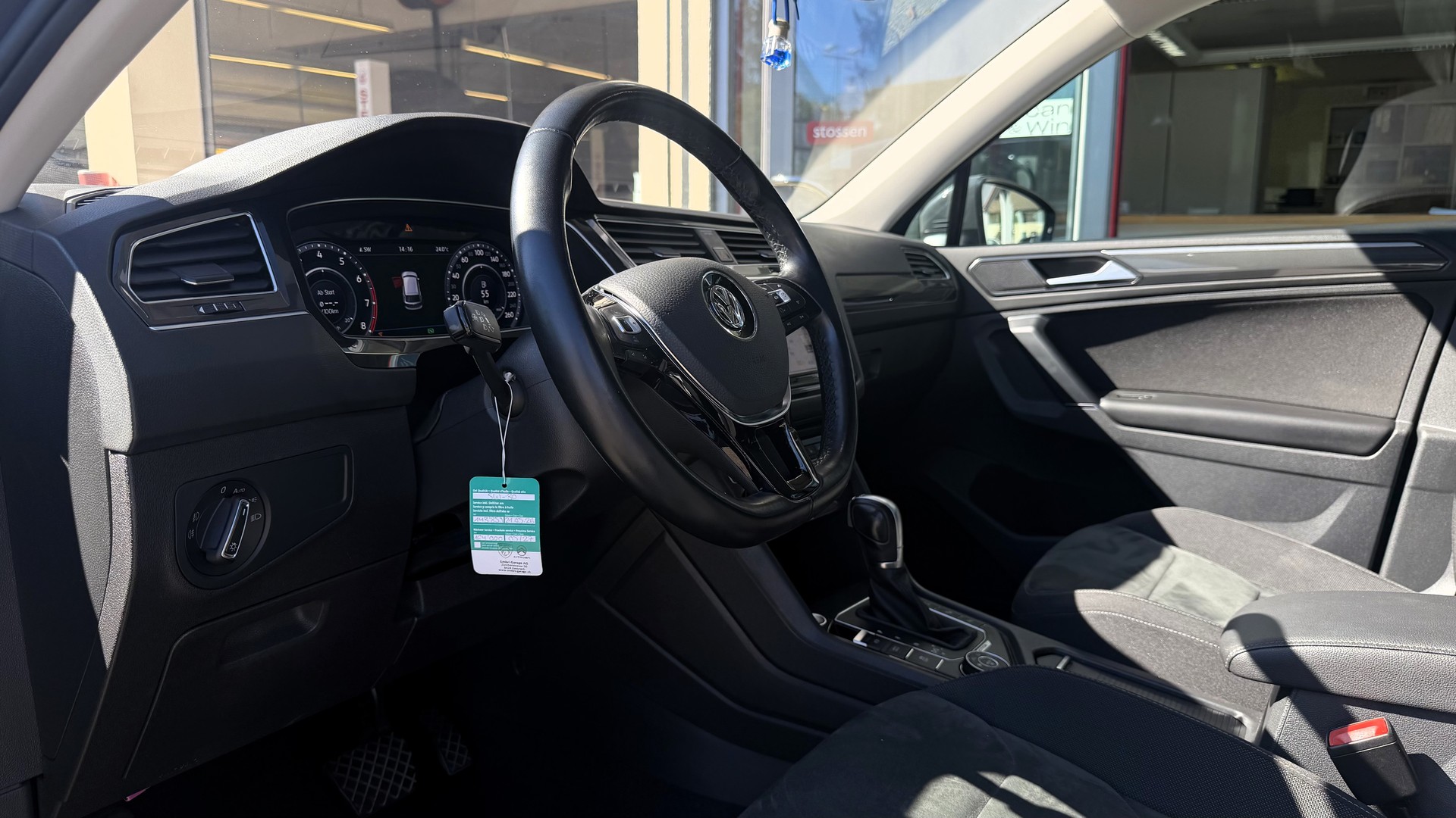 VW Tiguan 2.0TSI Highline 4Motion DSG-image-13