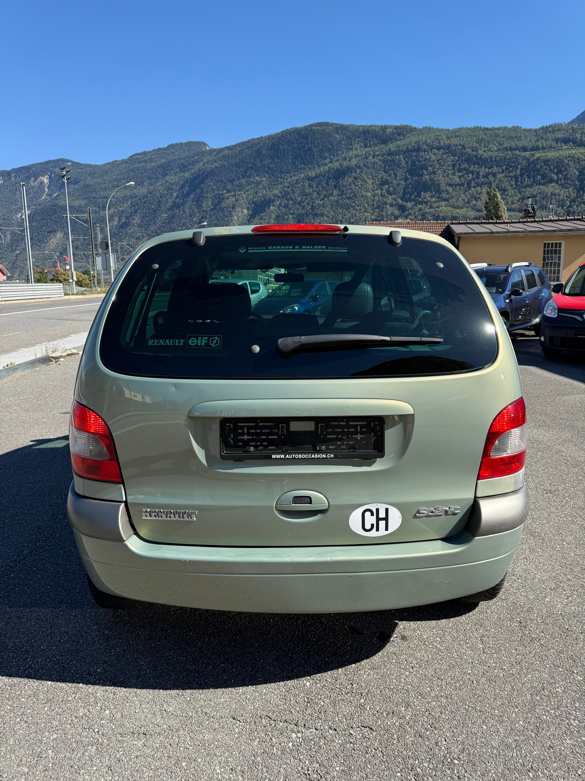 RENAULT Scénic 2.0 16V Dynamique-image-6