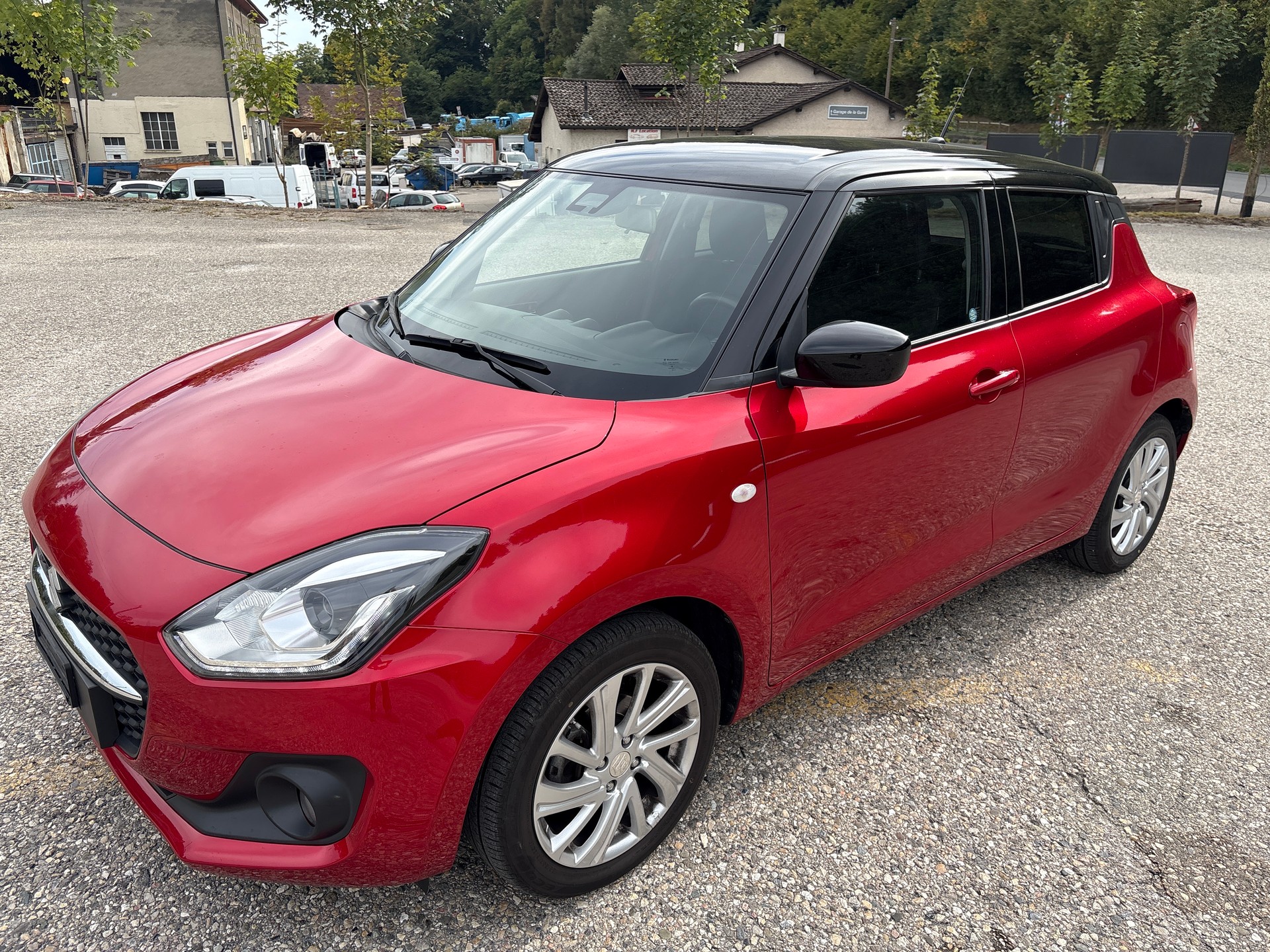 SUZUKI Swift 1.2 Compact Top Hybrid CVT-image-1