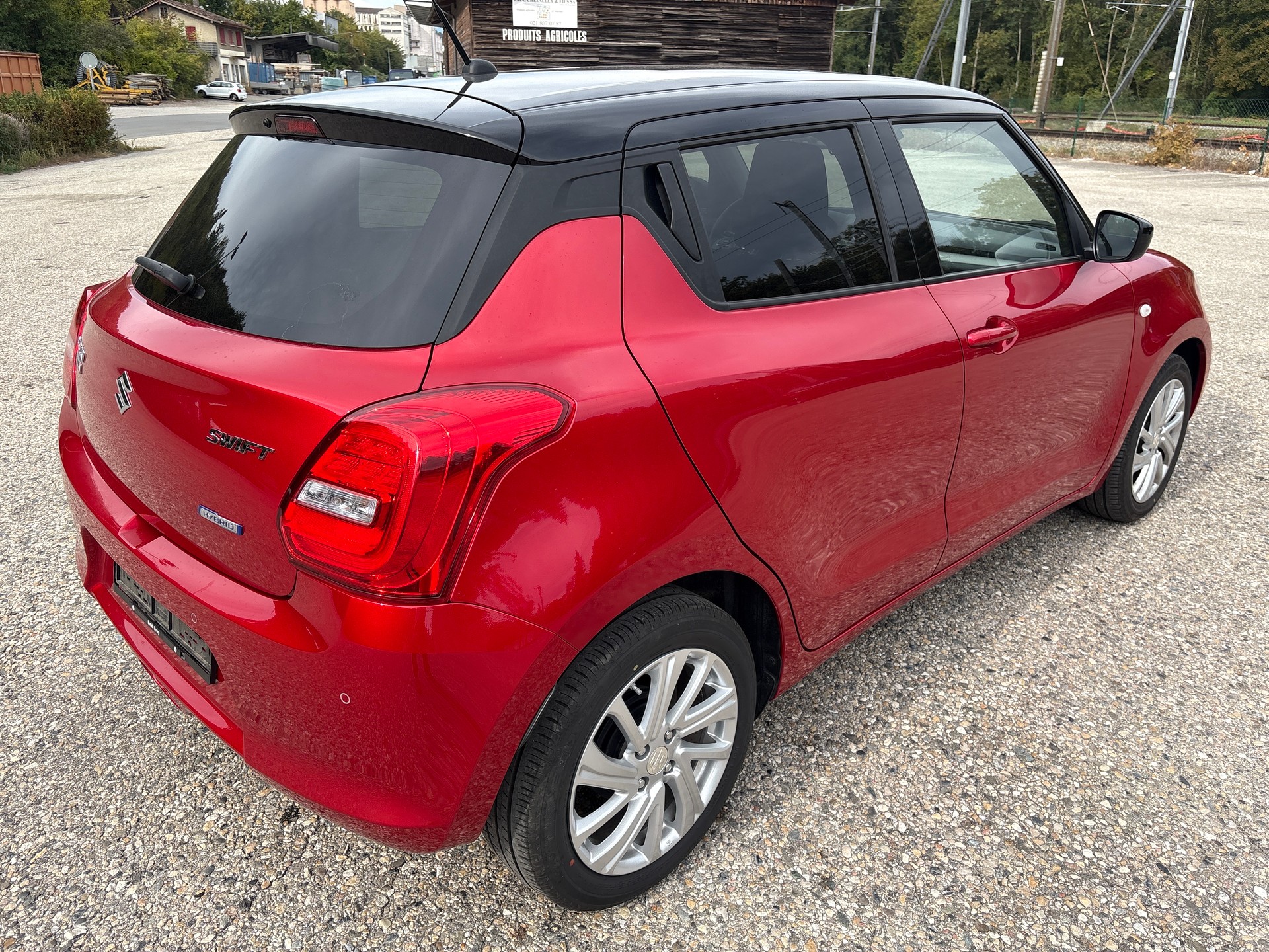 SUZUKI Swift 1.2 Compact Top Hybrid CVT-image-4
