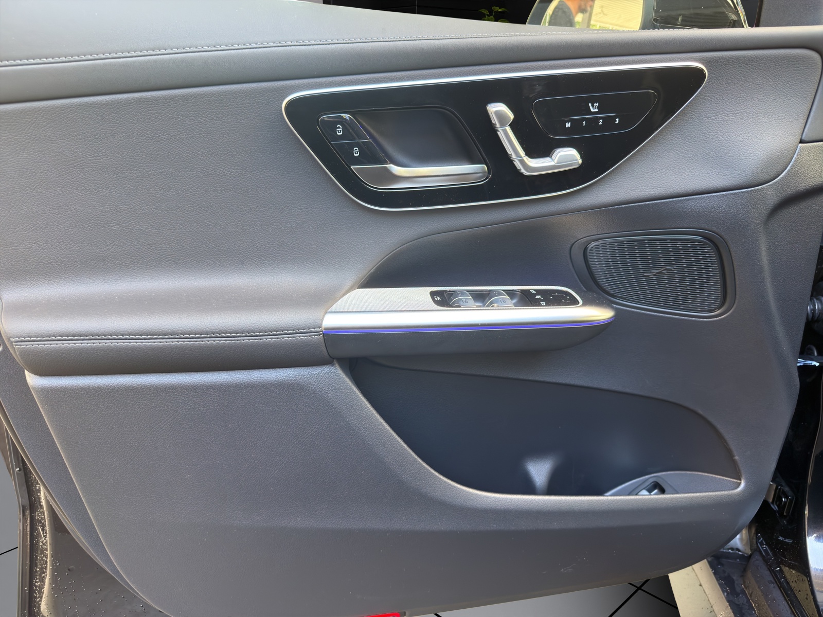 MERCEDES-BENZ GLC 400 e 4Matic EQ Star 9G-Tronic-image-7