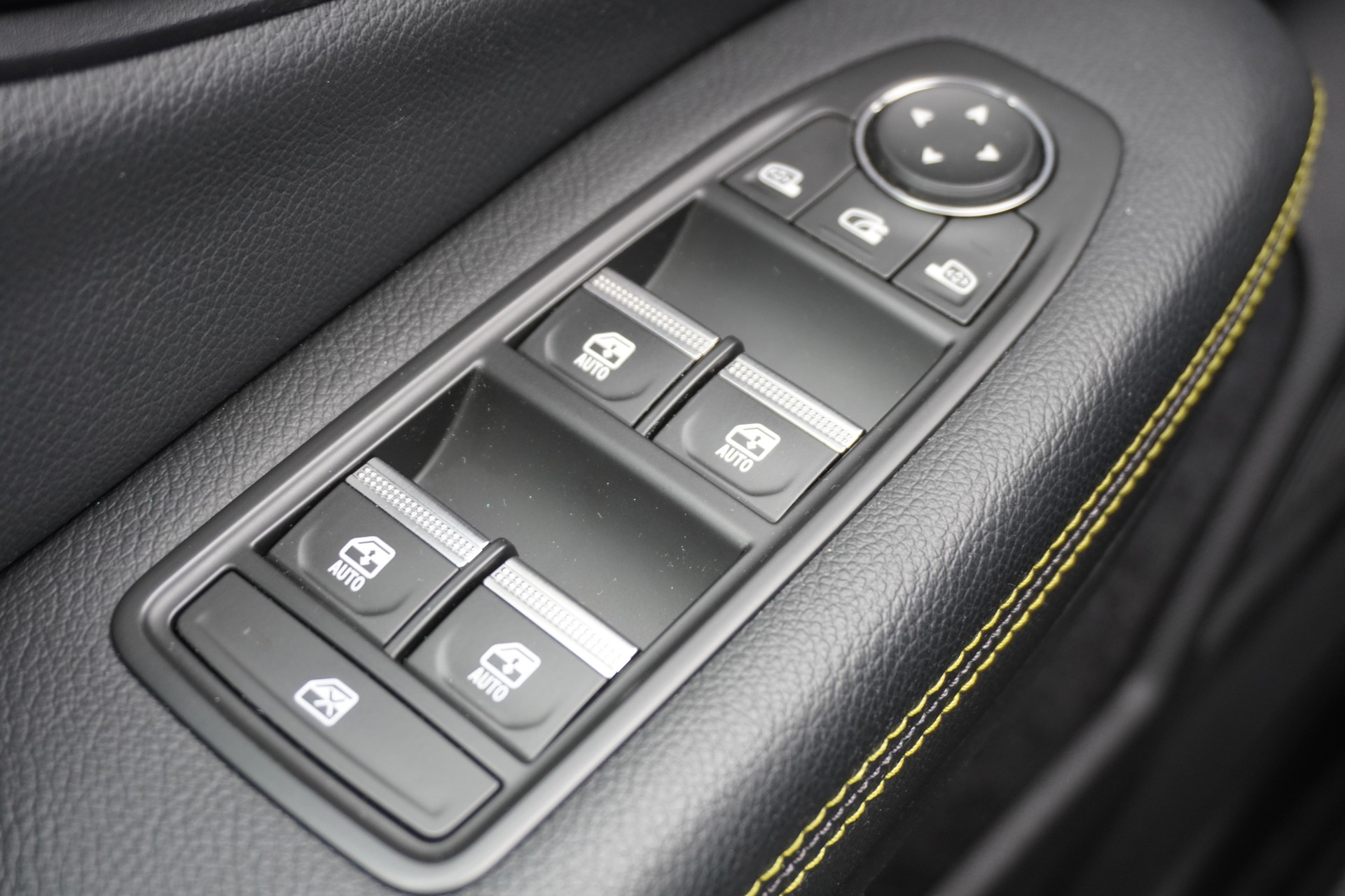 RENAULT Mégane E-TECH EV60 Techno-image-32