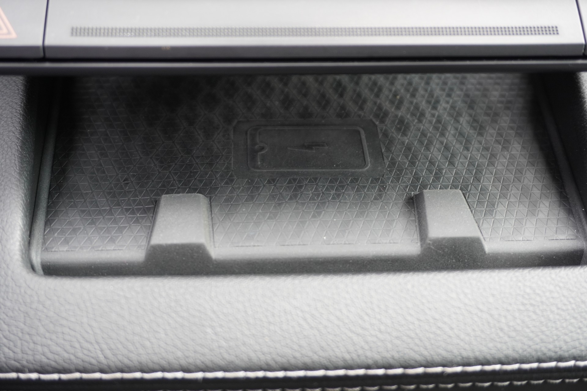 RENAULT Mégane E-TECH EV60 Techno-image-16