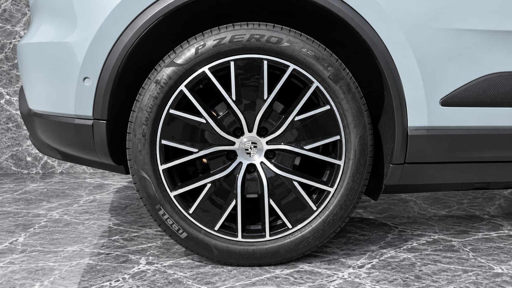 PORSCHE Macan 100kWh-image-3