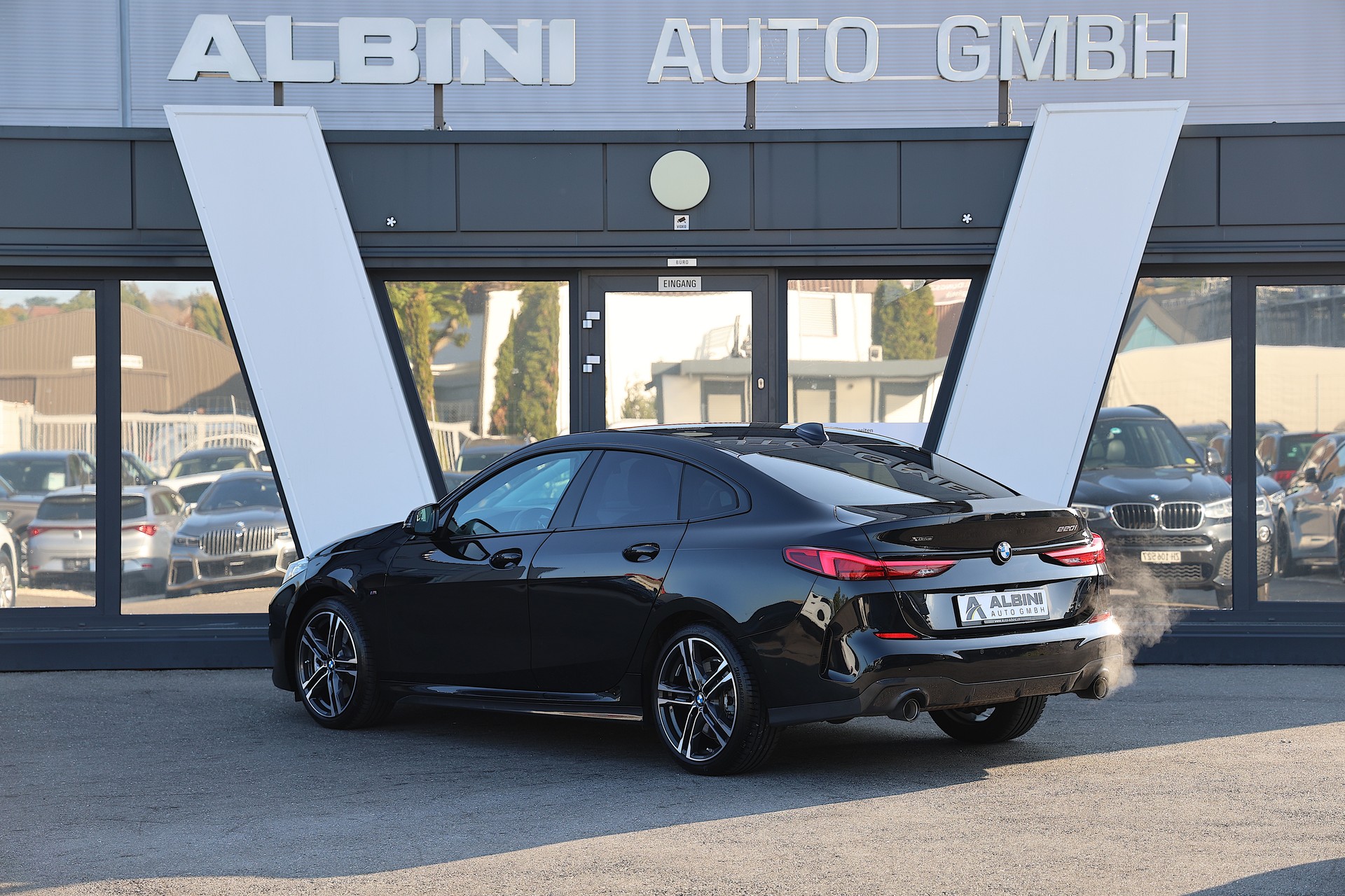 BMW 220i xDrive M-Sport Gran Coupé-showroom-element-2