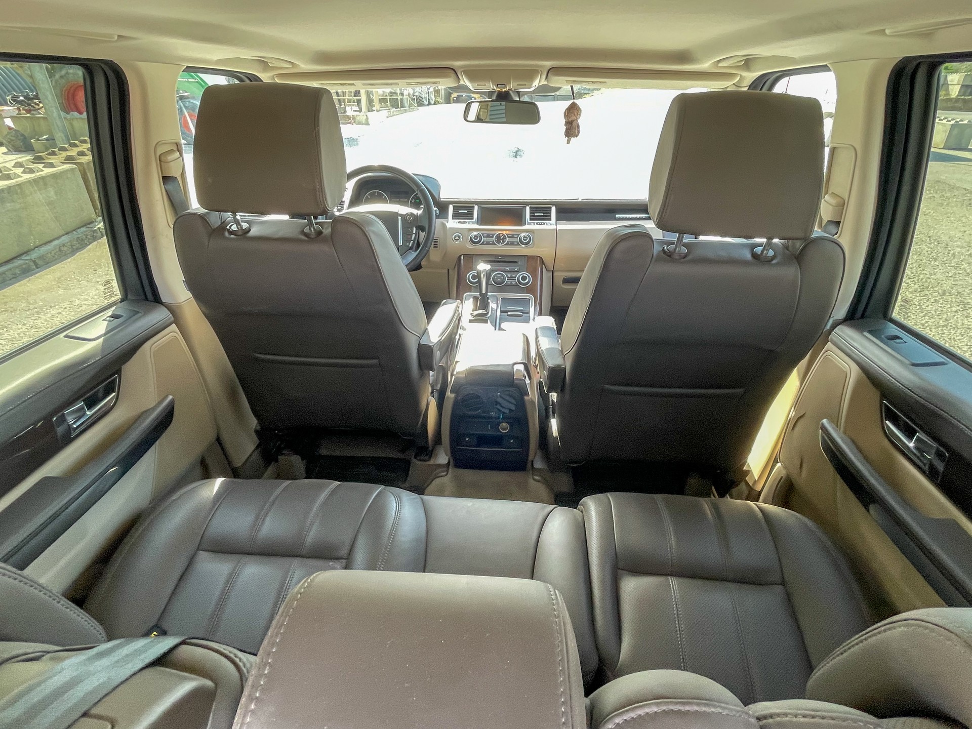 LAND ROVER 3.0 TDV6 SE-image-3