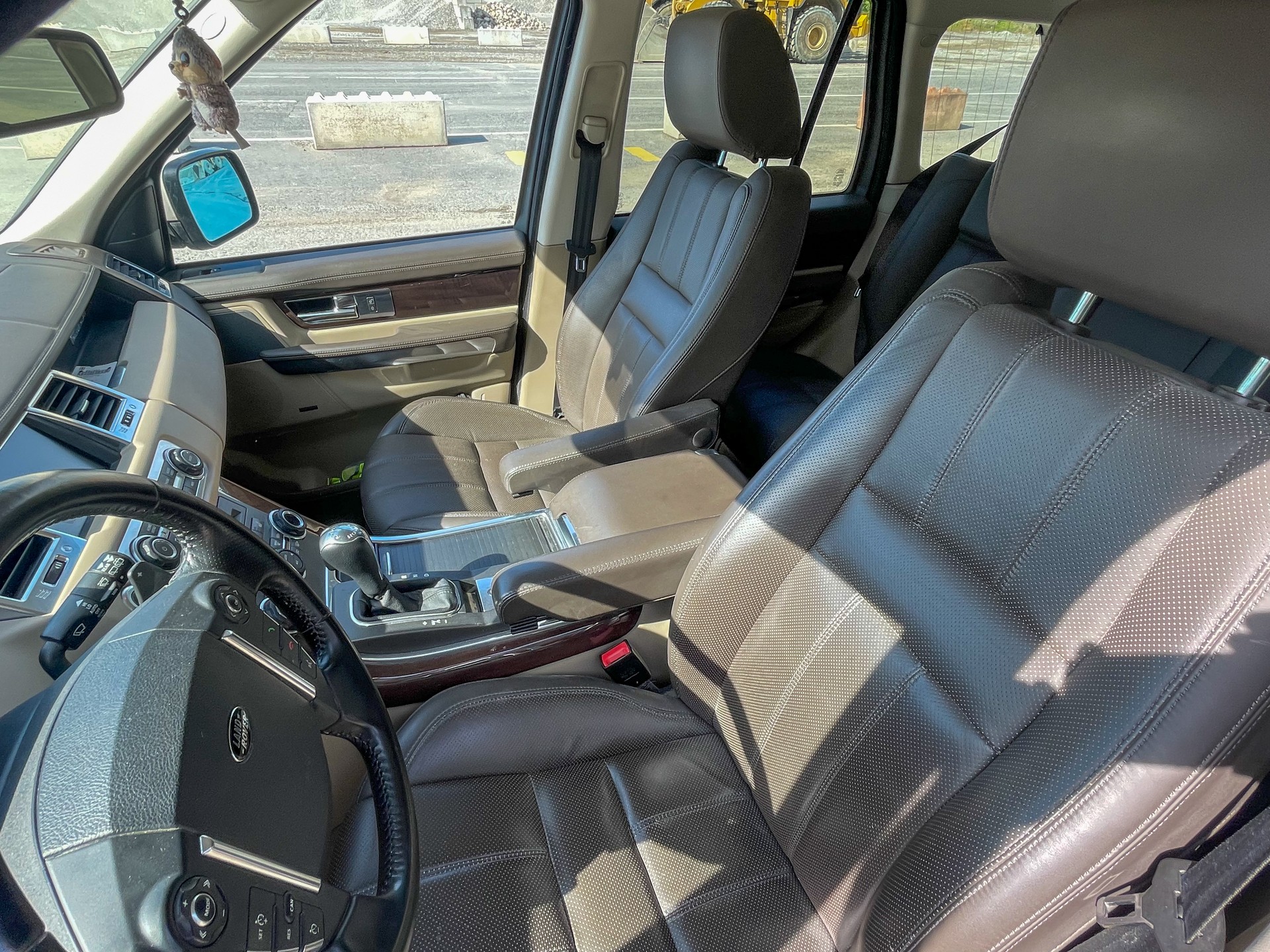 LAND ROVER 3.0 TDV6 SE-image-4