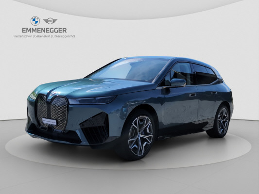 BMW iX xDrive40