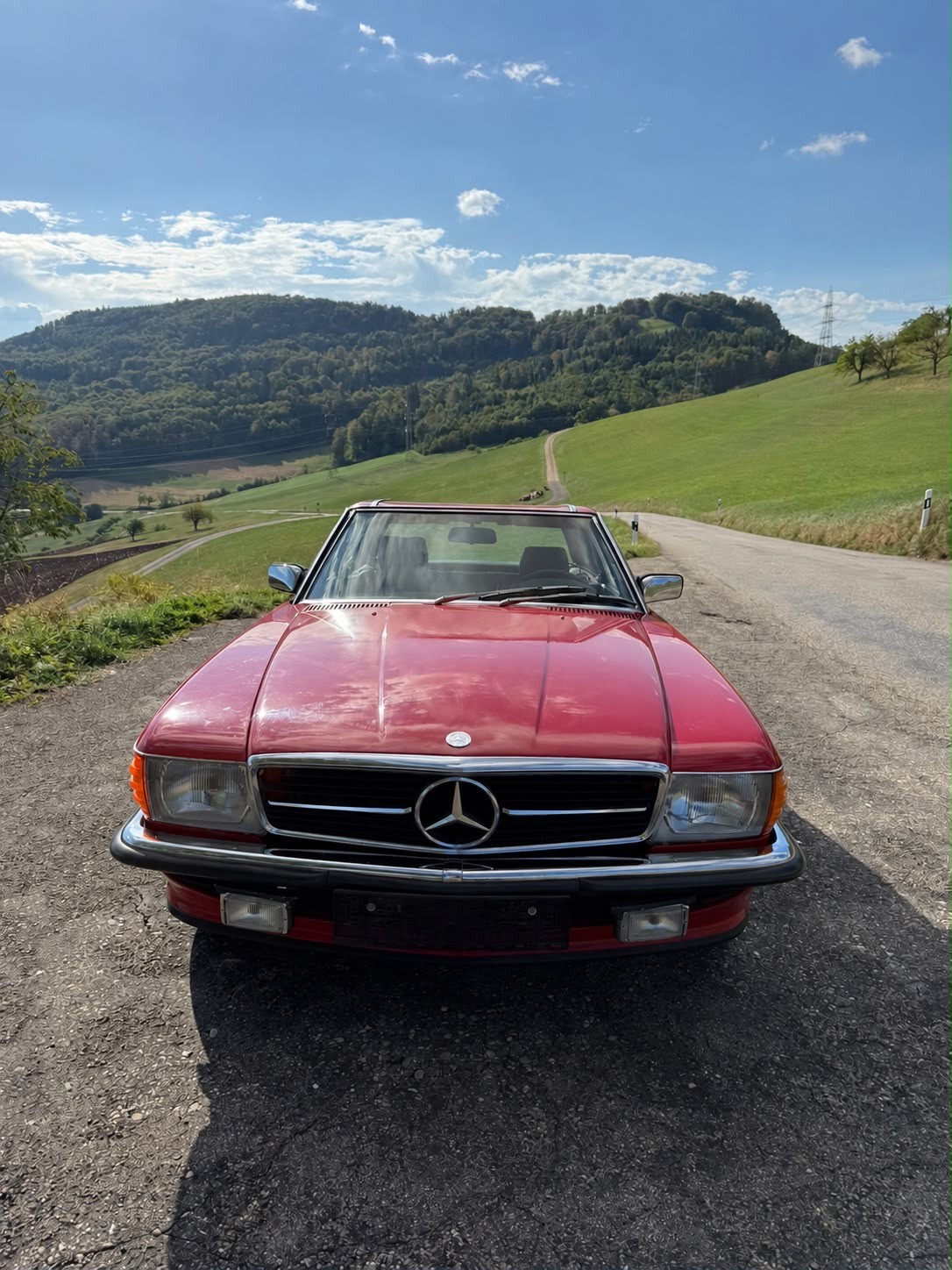 MERCEDES-BENZ 560-image-3