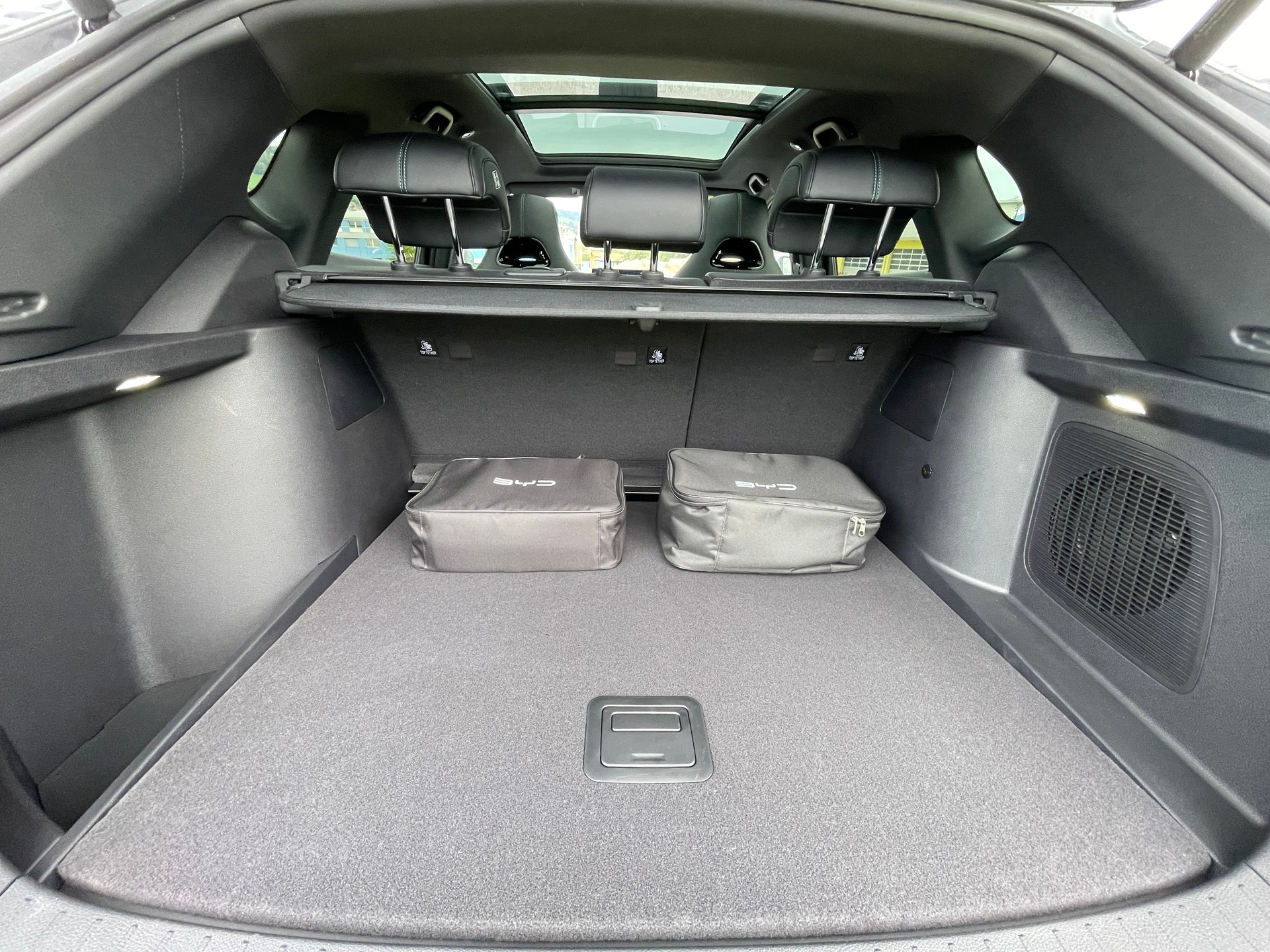 BYD Seal U DM-i Design AWD-image-7