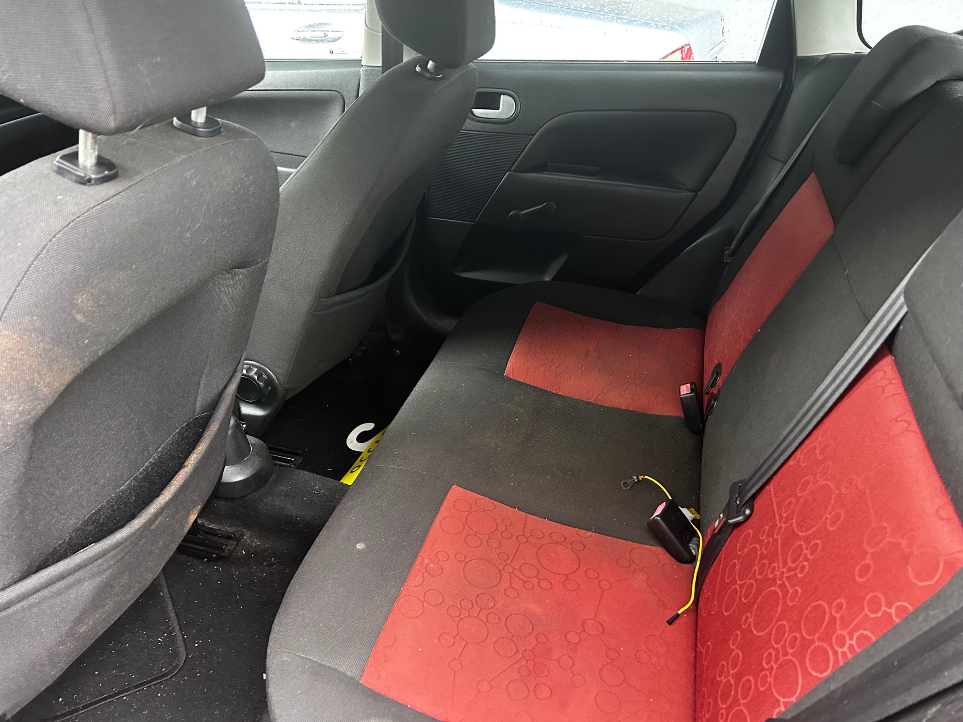 FORD Fiesta 1.4 16V Trend-image-4
