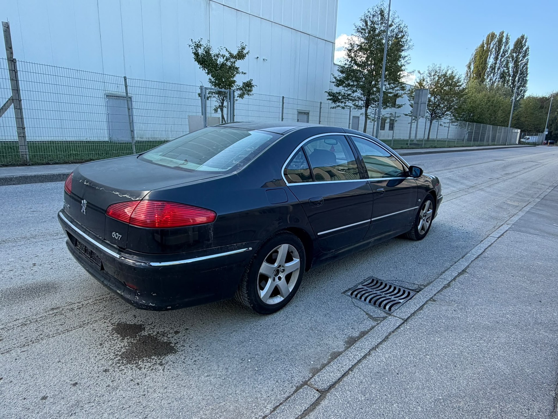 PEUGEOT 607 2.7 HDI V6 Luxe-image-1
